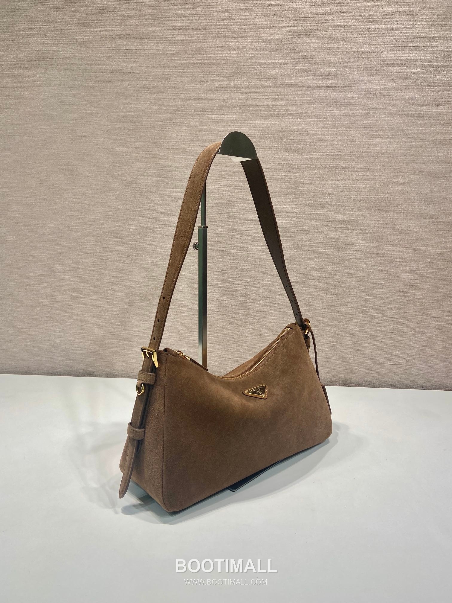 Prada Suede Leather Hobo Bag with Detachable Strap and Triangle Logo 프라다 스웨이드 레더 탈부착 스트랩 삼각로고 호보백 1BC229 31cm 2