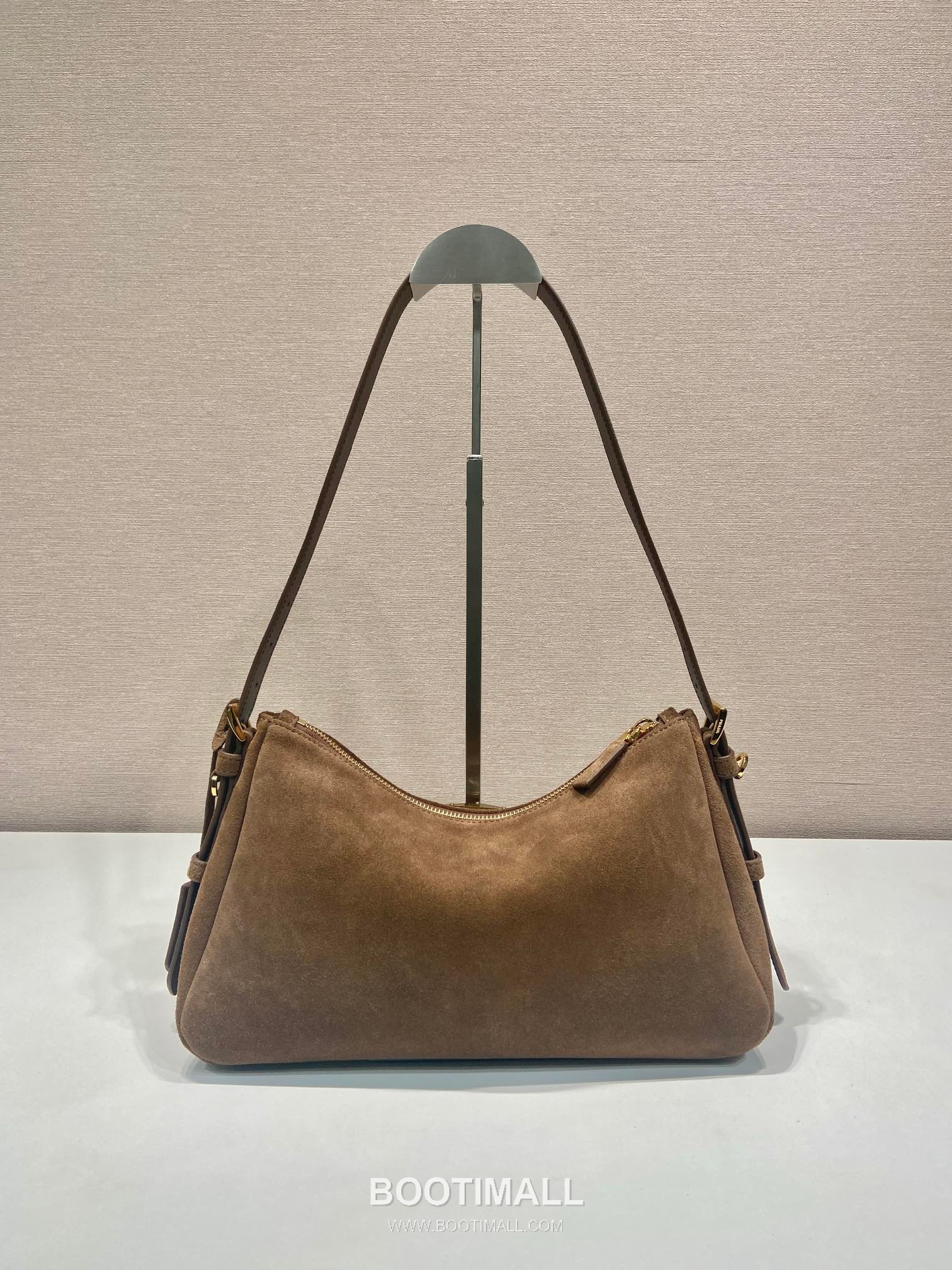 Prada Suede Leather Hobo Bag with Detachable Strap and Triangle Logo 프라다 스웨이드 레더 탈부착 스트랩 삼각로고 호보백 1BC229 31cm 4