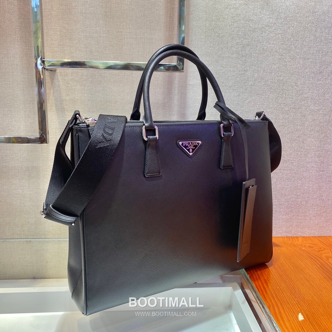 Prada Calfskin Leather Tote Bag with Nylon Strap and Multi Pocket Detail 프라다 카프스킨 레더 나일론 스트랩 멀티포켓 브리프케이스 2VG061 39cm 3