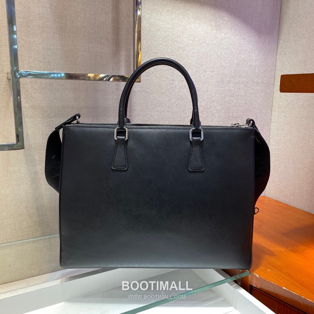 Prada Calfskin Leather Tote Bag with Nylon Strap and Multi Pocket Detail 프라다 카프스킨 레더 나일론 스트랩 멀티포켓 브리프케이스 2VG061 39cm 4