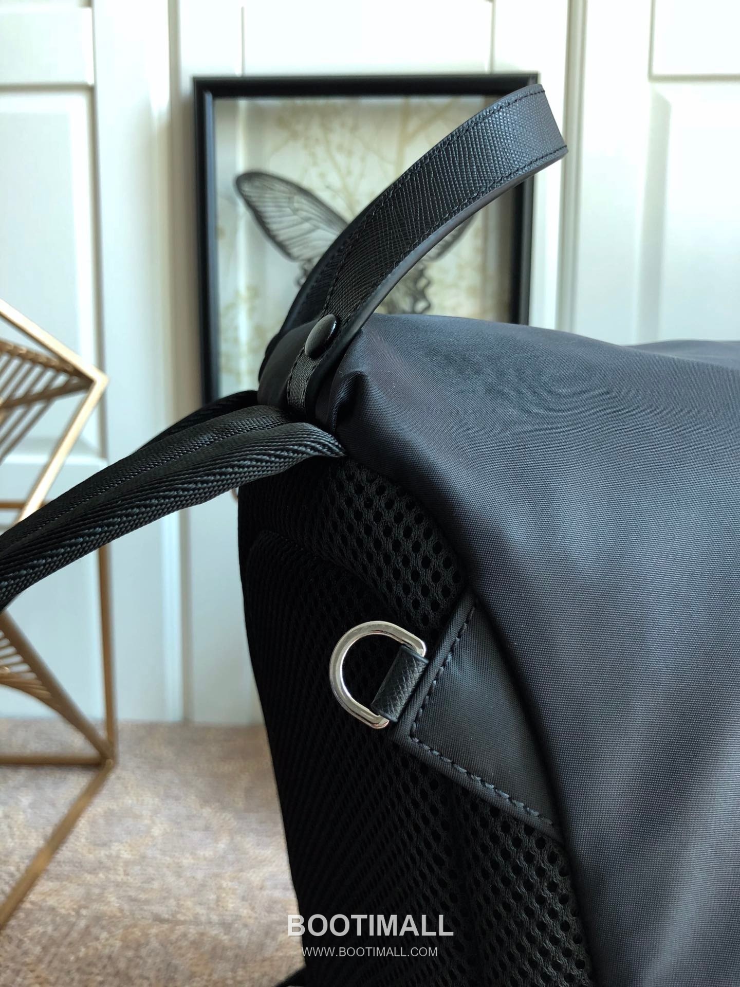 Prada Parachute Nylon Backpack with Multi Pocket and Minimal Design 프라다 패러슈트 나일론 멀티포켓 미니멀 백팩 2VL066 29cm 5