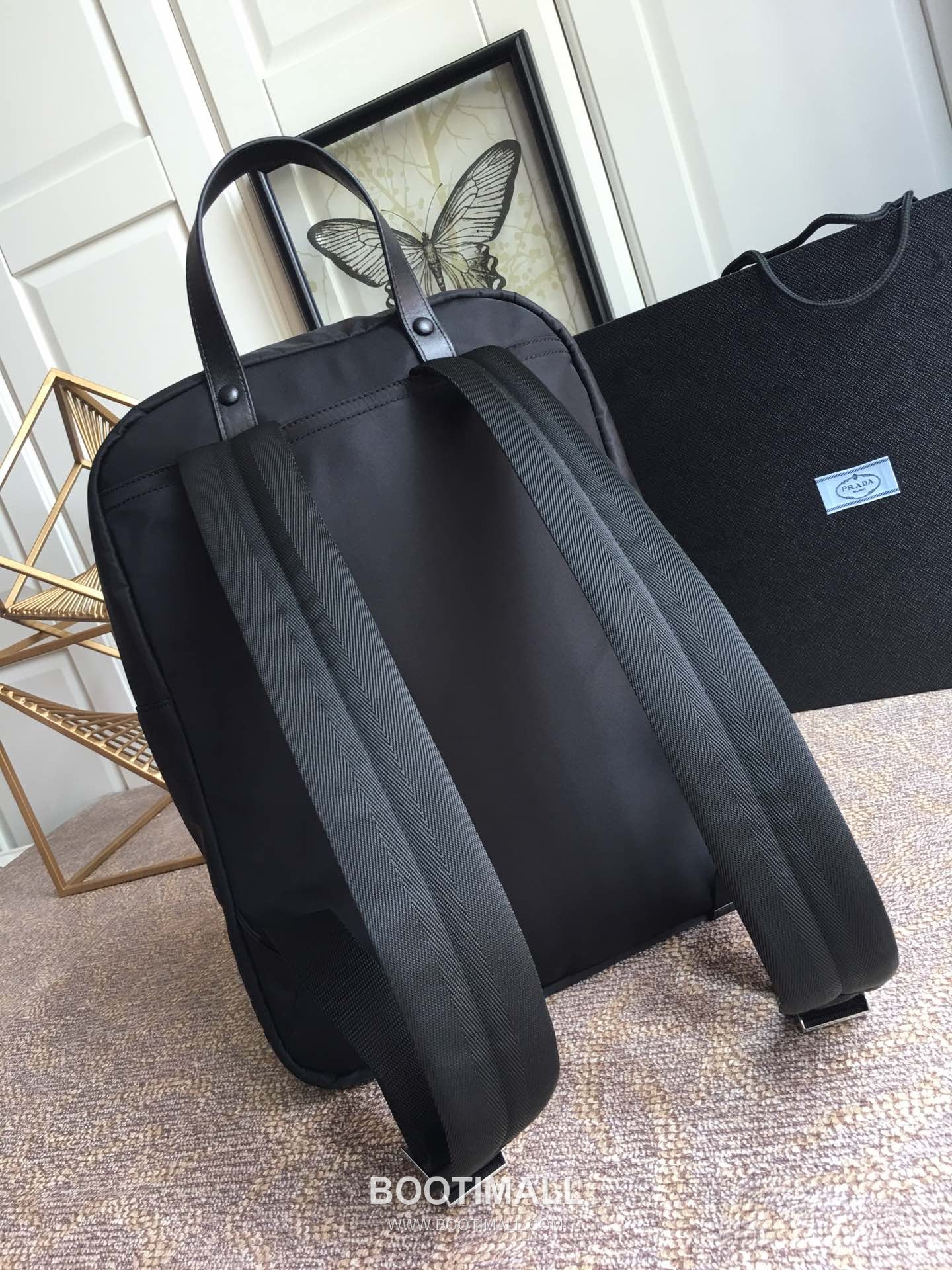Prada Nylon Backpack with Leather Handle and Rubber Logo Detail 프라다 나일론 레더 핸들 러버로고 백팩 2VZ021 31cm 4