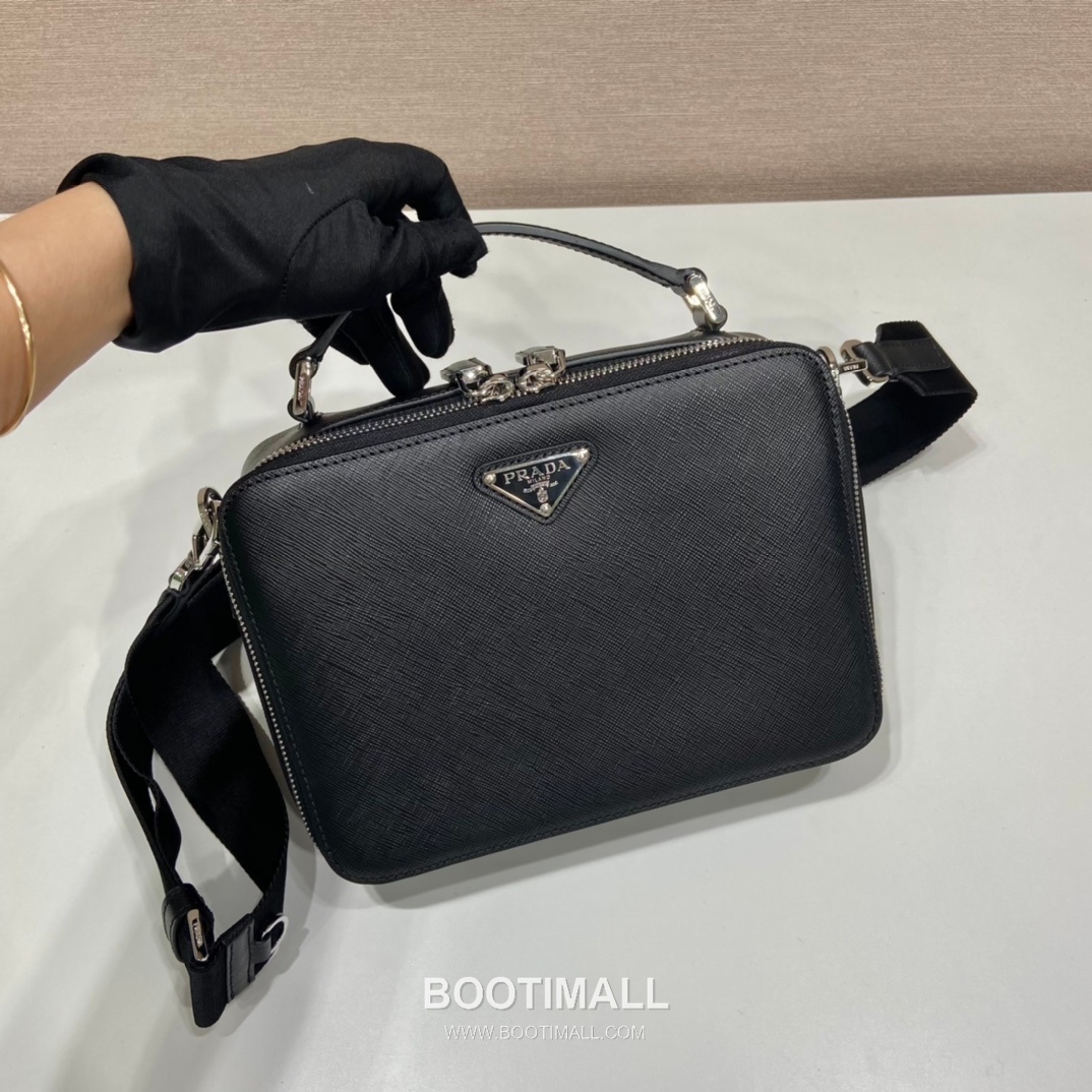 Prada Saffiano Leather Brique Bag with Top Handle and Nylon Strap 프라다 사피아노 레더 탑핸들 나일론 스트랩 브리크백 2VH069 22cm 3