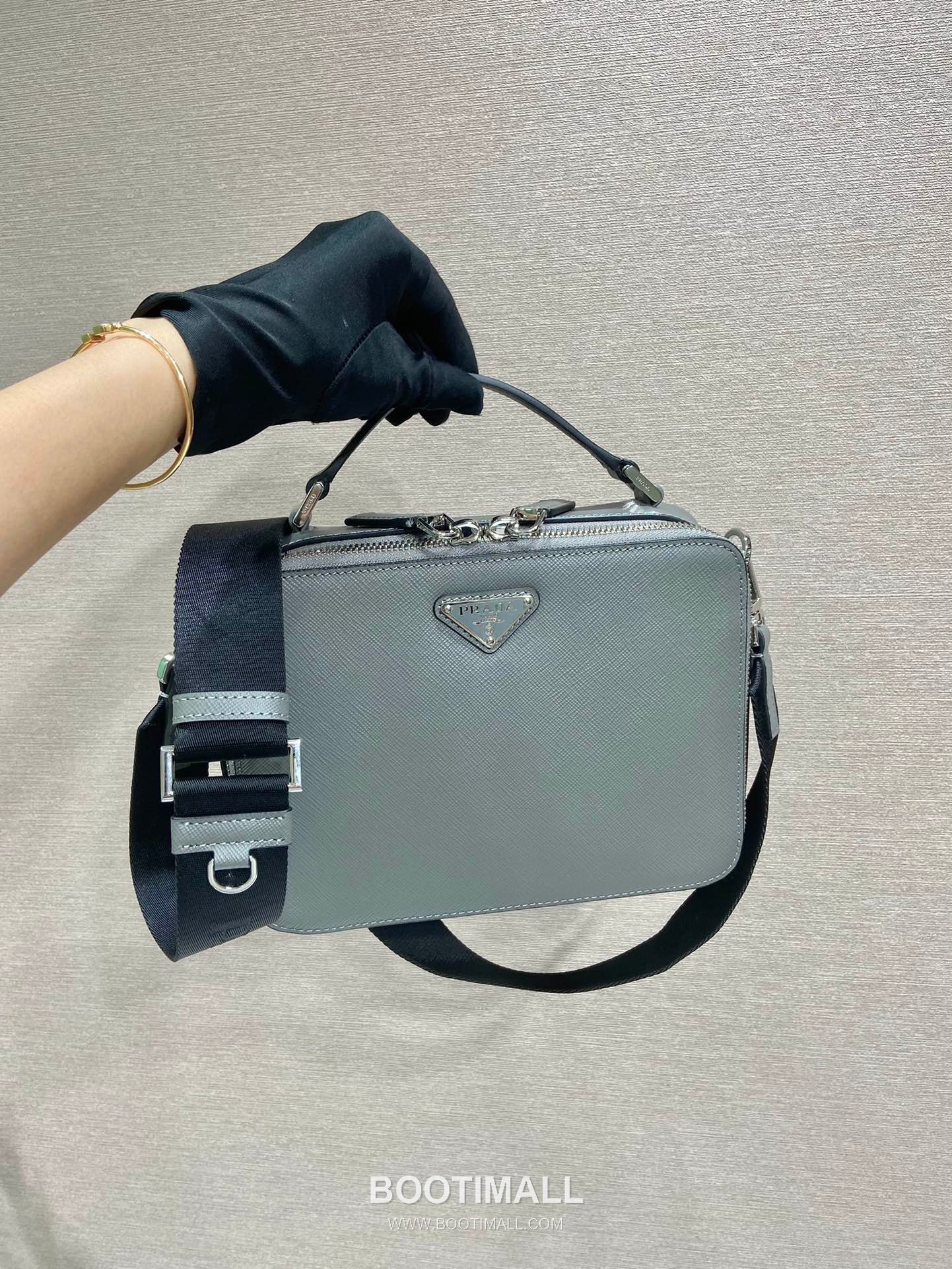 Prada Saffiano Leather Brique Bag with Top Handle and Nylon Strap 프라다 사피아노 레더 탑핸들 나일론 스트랩 브리크백 2VH069 22cm 1