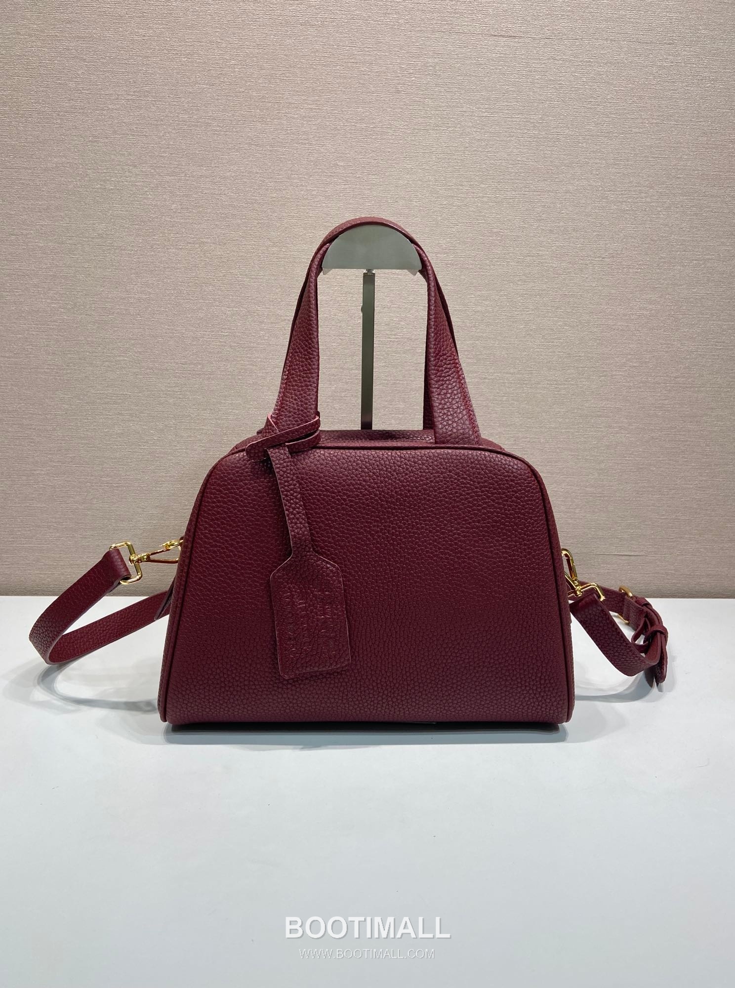 Prada Grained Leather Top Handle Bag with Detachable Strap and Logo Detail 프라다 그레인 레더 탈부착 스트랩 로고 디테일 탑핸들백 1BB149 28cm 4