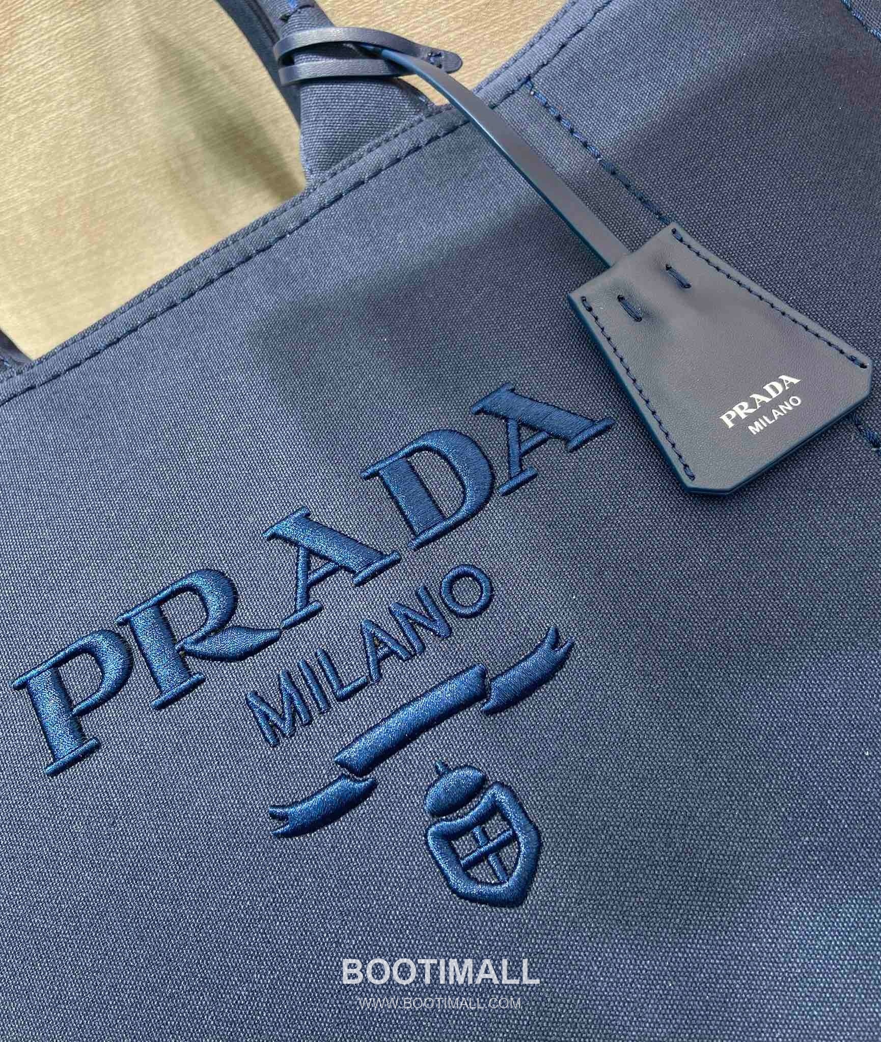 Prada Canvas Leather Trim Tote Bag with Adjustable Strap and Stitch Detail 프라다 캔버스 레더 트림 조절 스트랩 스티치 토트백 2VG131 43cm 7