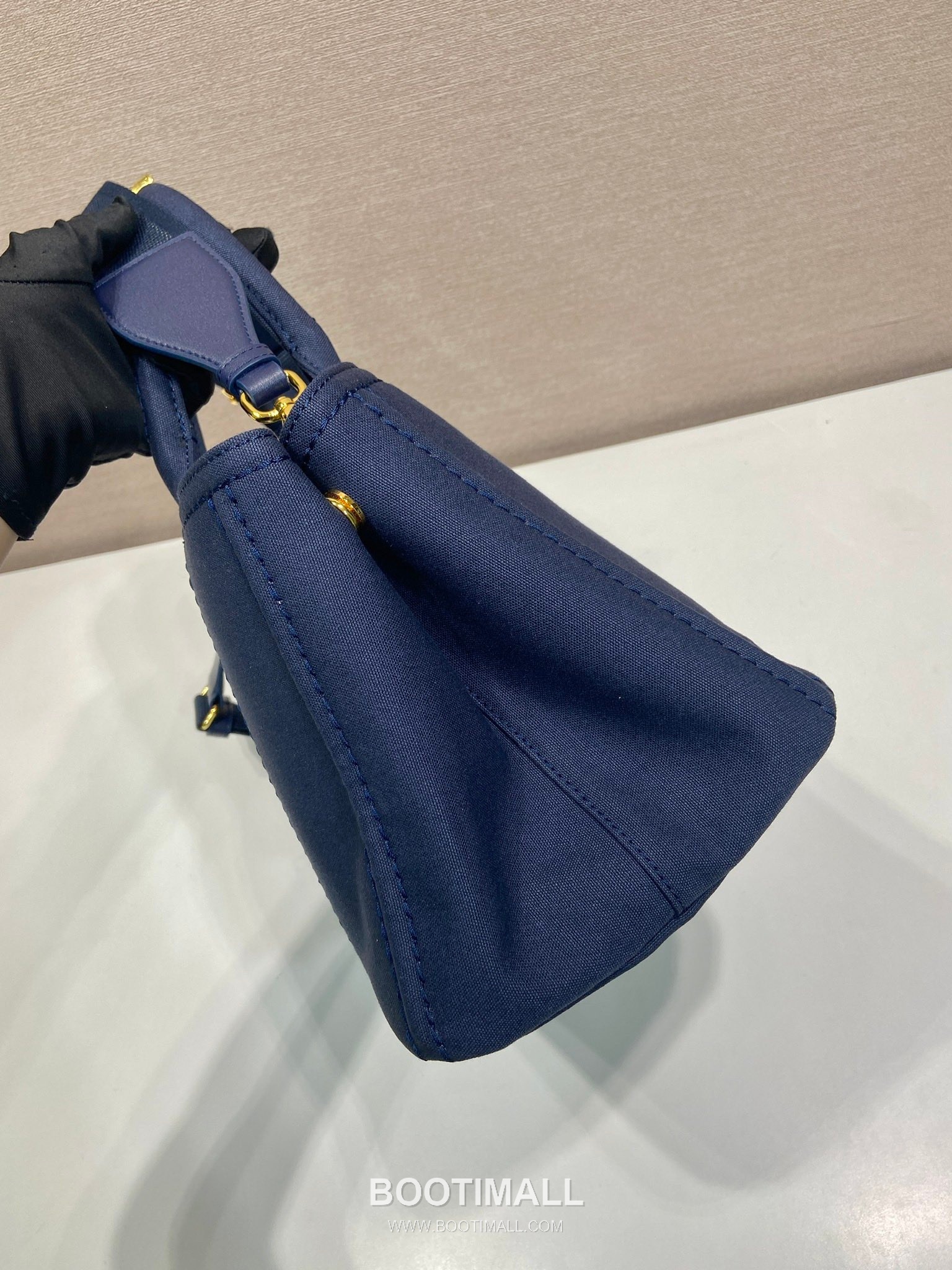 Prada Canvas Leather Trim Tote Bag with Adjustable Strap and Key Charm 프라다 캔버스 레더 트림 조절 스트랩 키참 토트백 1BG554 33cm 5