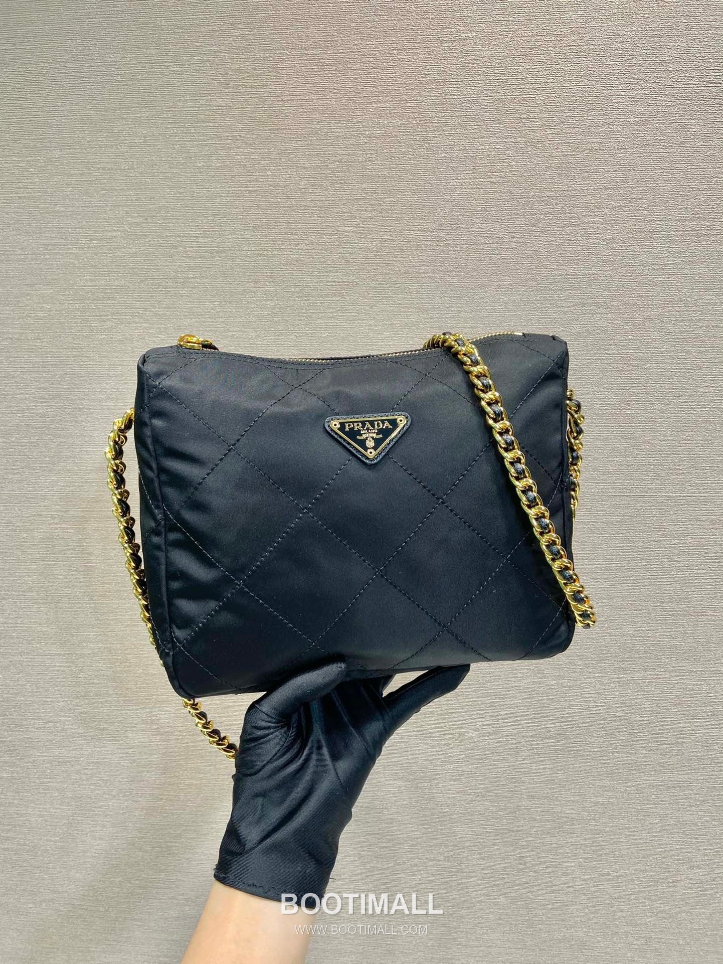 Prada Quilted Nylon Chain Hobo Bag Vintage Style 프라다 퀼팅 나일론 체인 빈티지 호보백 1BD646 22cm 1