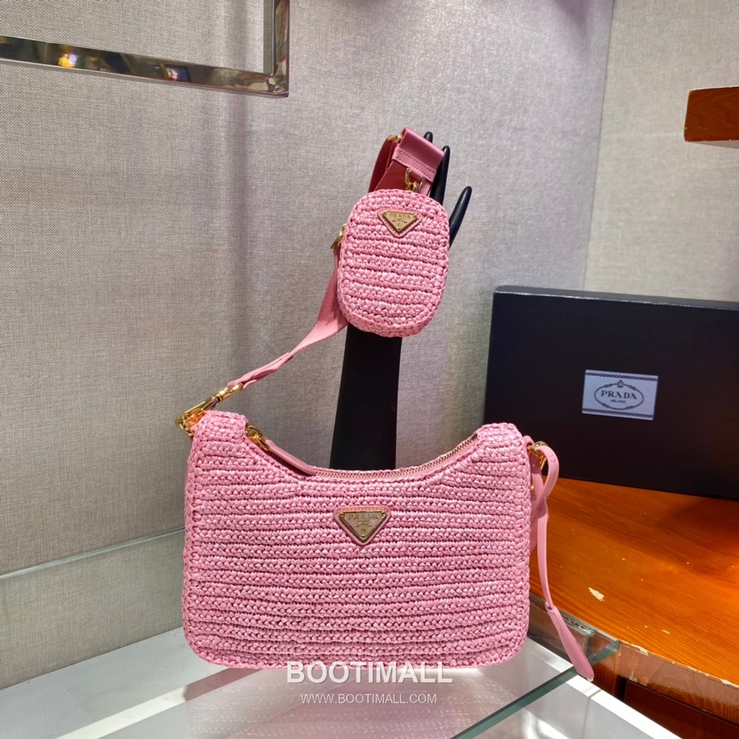 Prada Woven Raffia Three Way Shoulder Bag with Mini Pouch 프라다 라피아 위빙 미니파우치 포함 3WAY 숄더백 1BH204 23cm 10