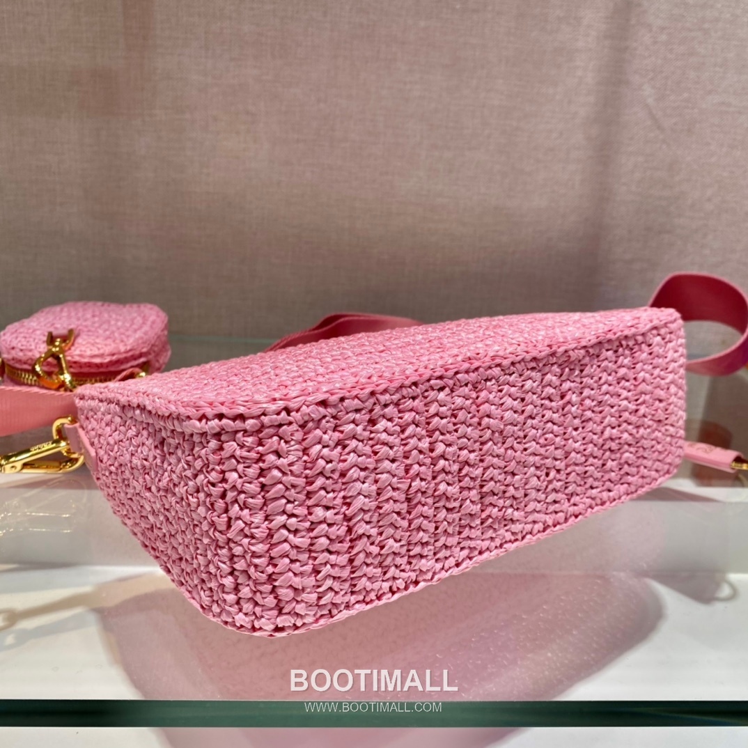 Prada Woven Raffia Three Way Shoulder Bag with Mini Pouch 프라다 라피아 위빙 미니파우치 포함 3WAY 숄더백 1BH204 23cm 16