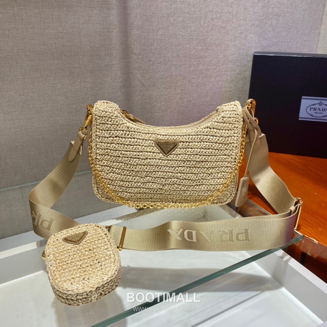 Prada Woven Raffia Three Way Shoulder Bag with Mini Pouch 프라다 라피아 위빙 미니파우치 포함 3WAY 숄더백 1BH204 23cm 3