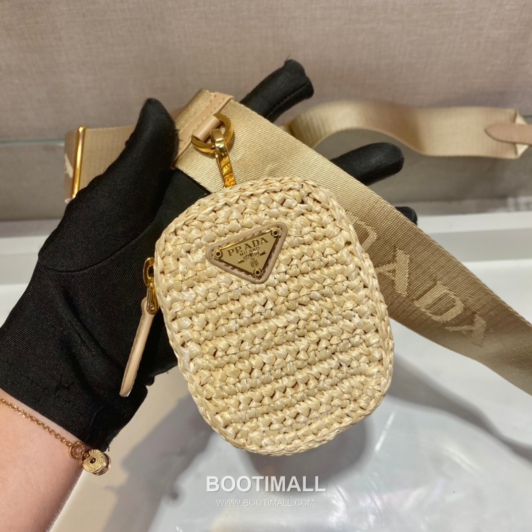 Prada Woven Raffia Three Way Shoulder Bag with Mini Pouch 프라다 라피아 위빙 미니파우치 포함 3WAY 숄더백 1BH204 23cm 7
