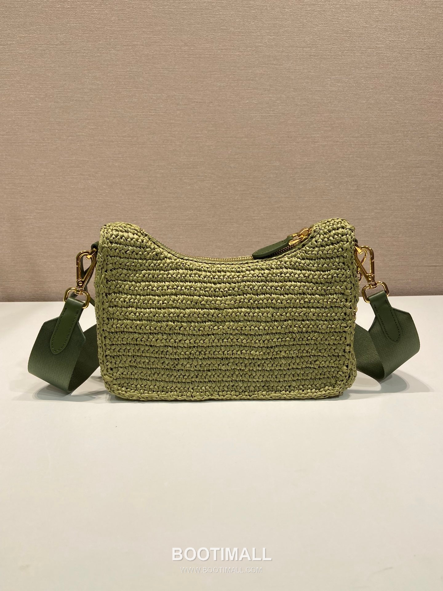 Prada Woven Raffia Three Way Shoulder Bag with Mini Pouch 프라다 라피아 위빙 미니파우치 포함 3WAY 숄더백 1BH204 23cm 4
