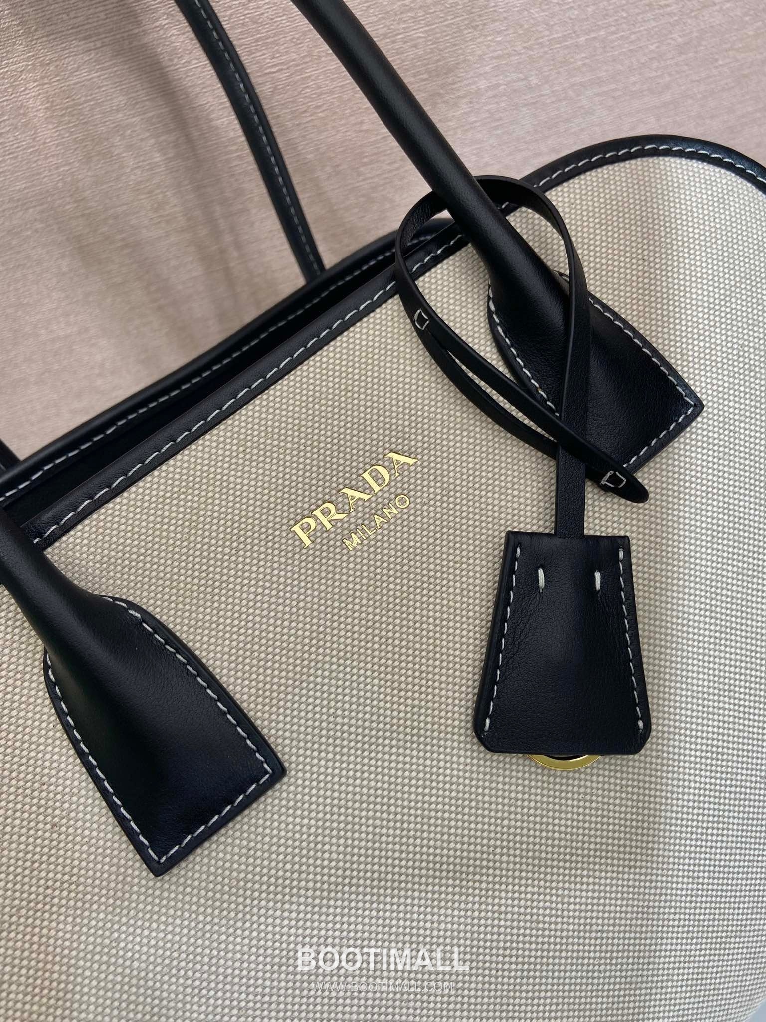 Prada Calfskin Linen Blend Oversize Tote Bag with Minimal Design 프라다 카프스킨 린넨 블렌드 오버사이즈 미니멀 토트백 1BG572 35cm 5
