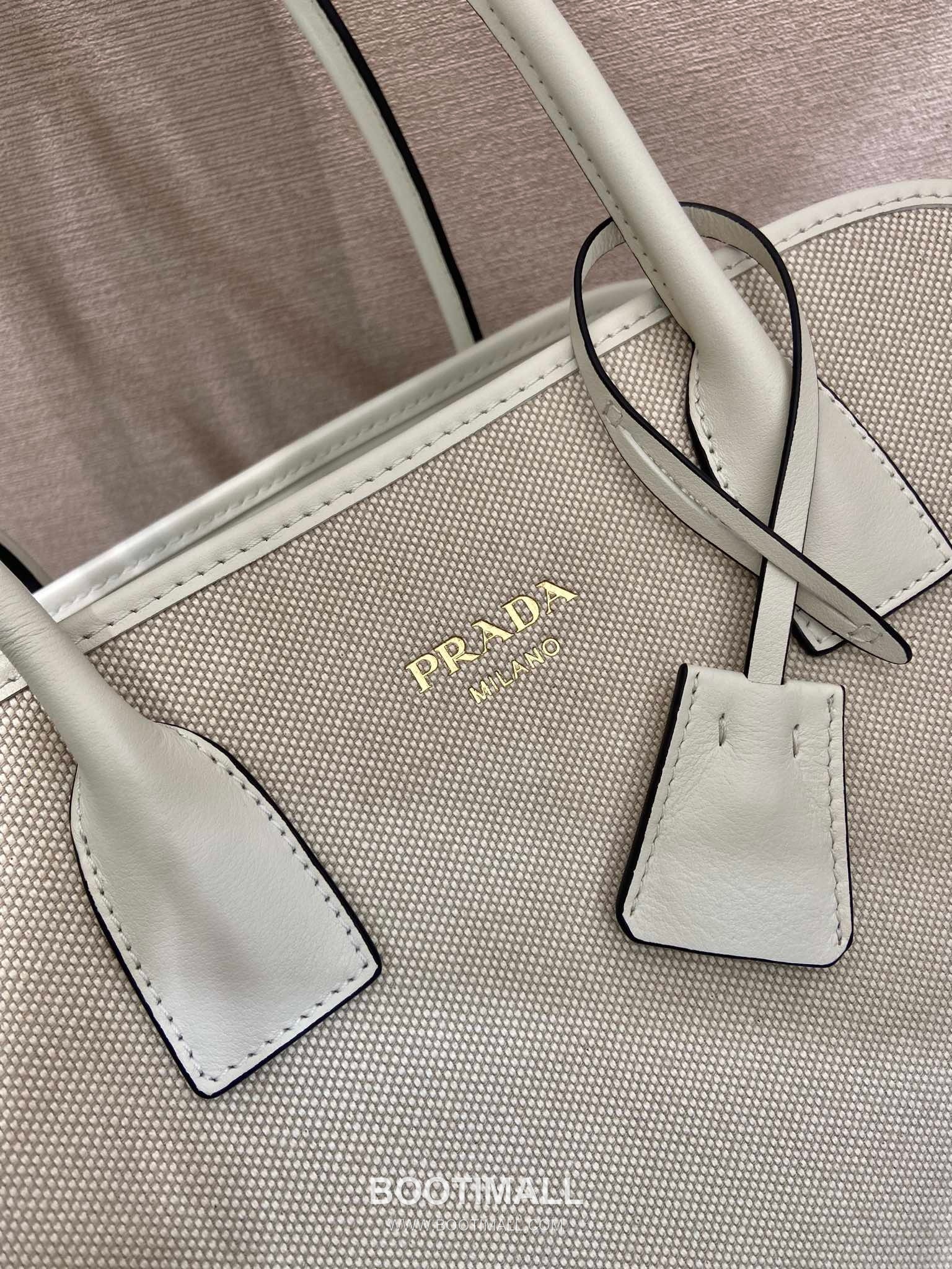Prada Calfskin Linen Blend Oversize Tote Bag with Minimal Design 프라다 카프스킨 린넨 블렌드 오버사이즈 미니멀 토트백 1BG572 35cm 7