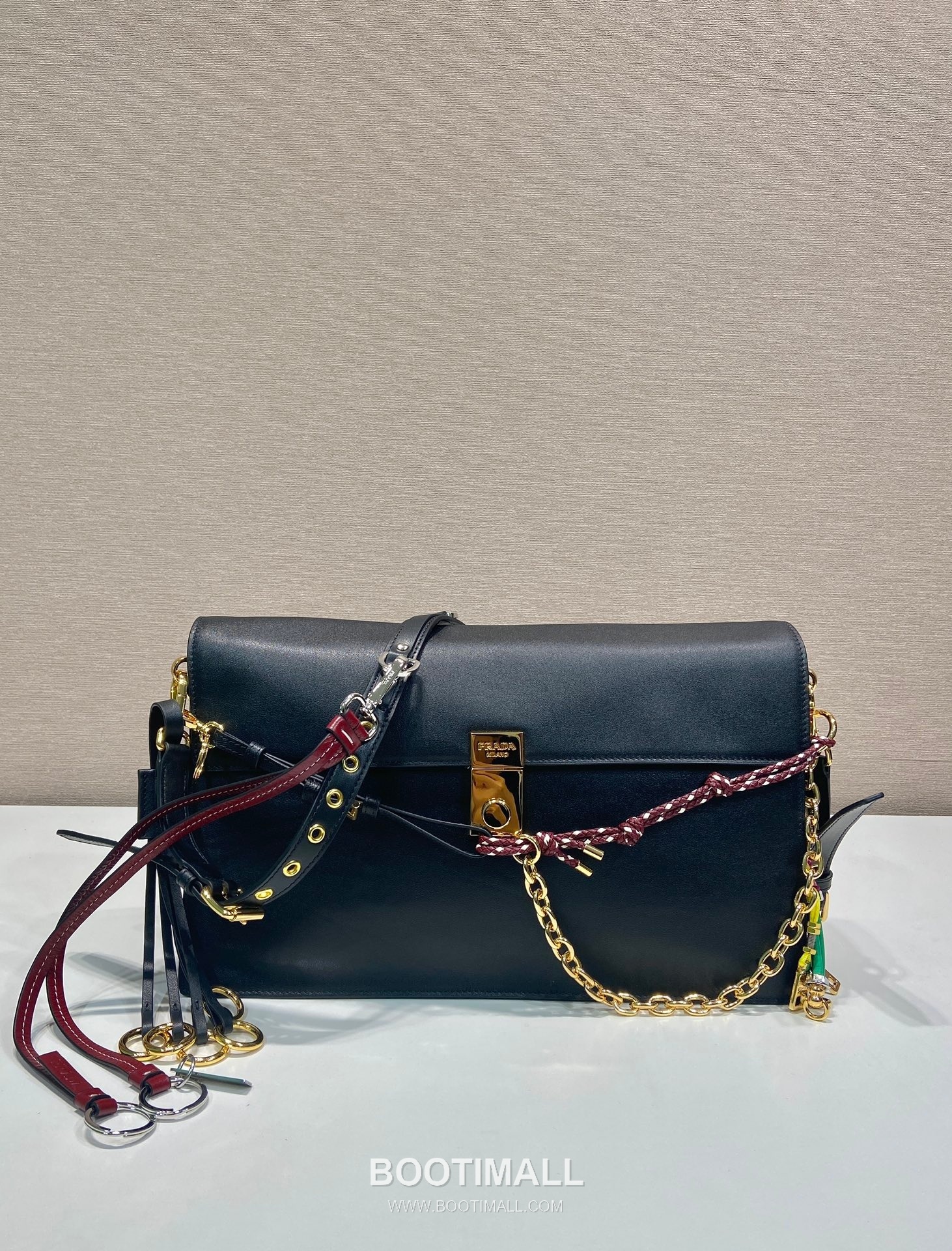 Prada Soft Sound Calfskin Shoulder Bag with Dual Compartment and Charm Detail 프라다 소프트 사운드 카프스킨 더블컴파트먼트 참 숄더백 1BD378 35cm 2