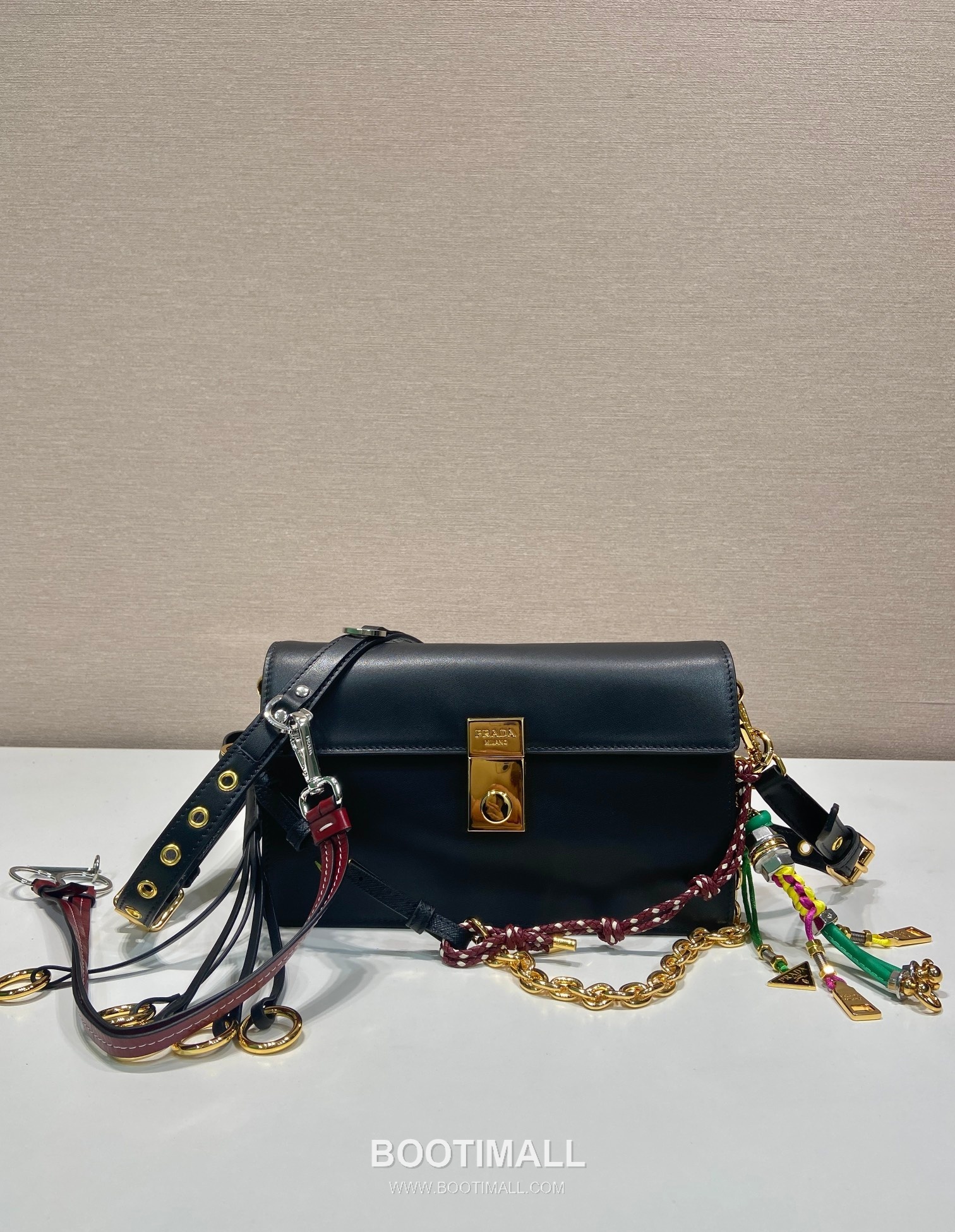 Prada Soft Sound Calfskin Shoulder Bag with Dual Compartment and Charm Detail 프라다 소프트 사운드 카프스킨 더블컴파트먼트 참 숄더백 1BD379 24cm 2