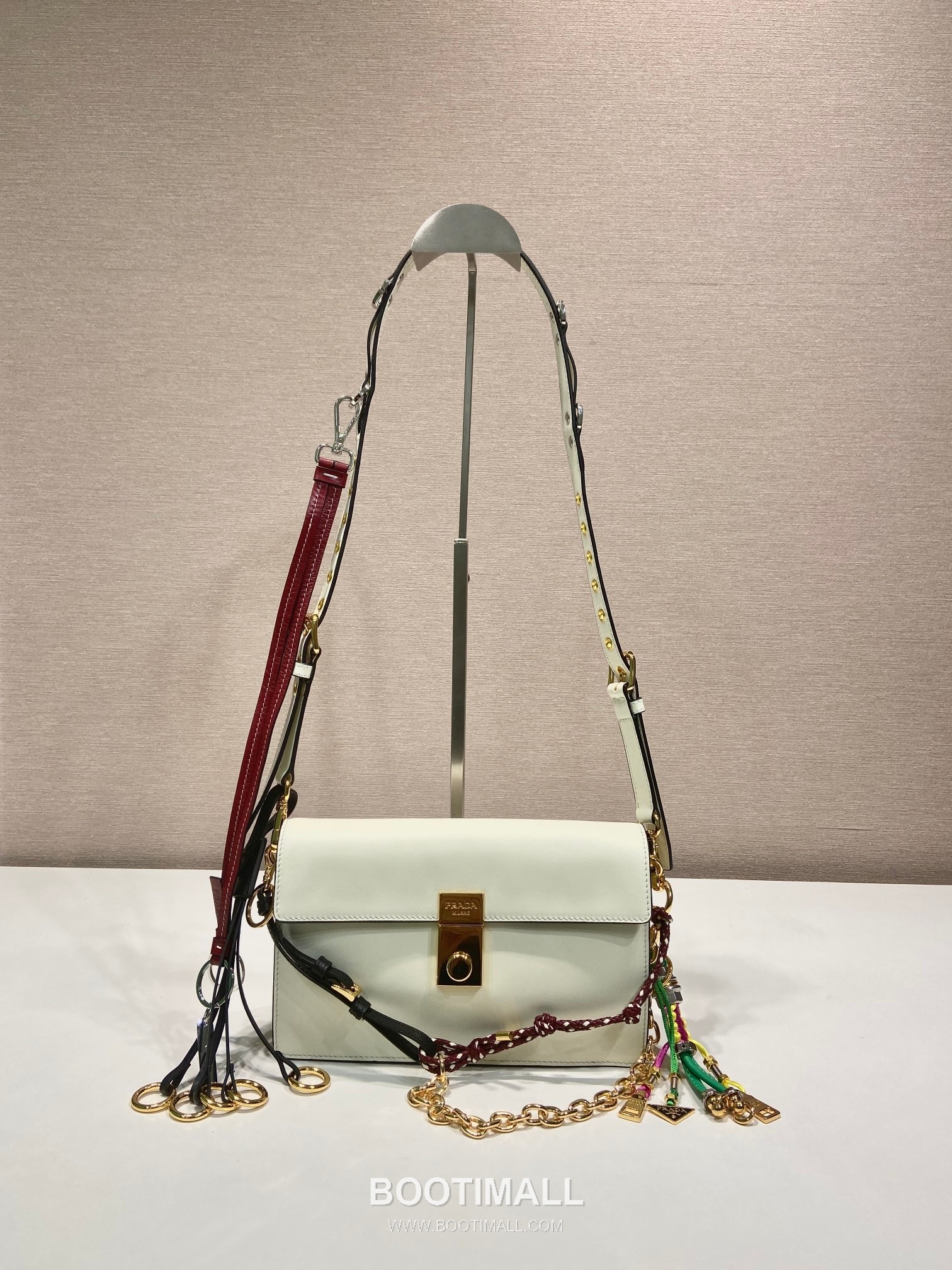 Prada Soft Sound Calfskin Shoulder Bag with Dual Compartment and Charm Detail 프라다 소프트 사운드 카프스킨 더블컴파트먼트 참 숄더백 1BD379 24cm 1