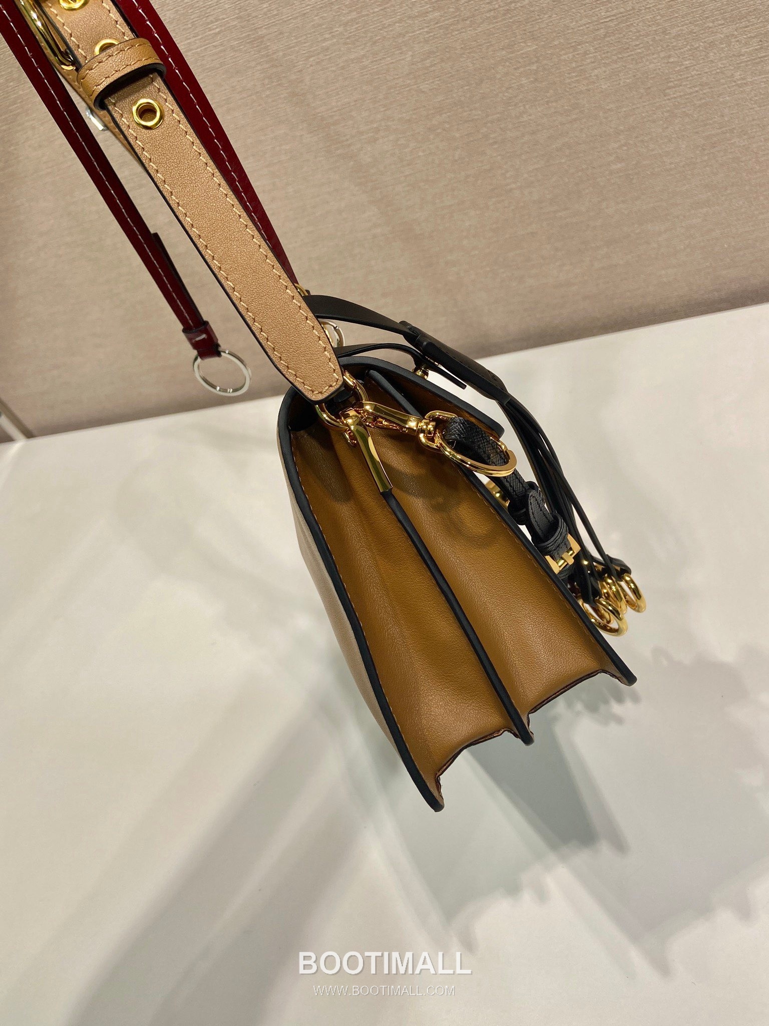 Prada Soft Sound Calfskin Shoulder Bag with Dual Compartment and Charm Detail 프라다 소프트 사운드 카프스킨 더블컴파트먼트 참 숄더백 1BD379 24cm 5