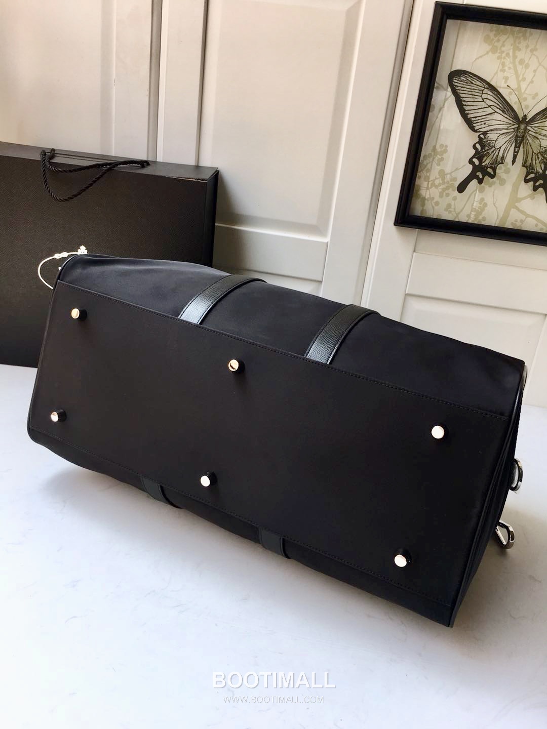 Prada Parachute Nylon Travel Duffle Bag with Triangle Metal Logo 프라다 패러슈트 나일론 삼각메탈로고 더플백 1V19S 48cm 8