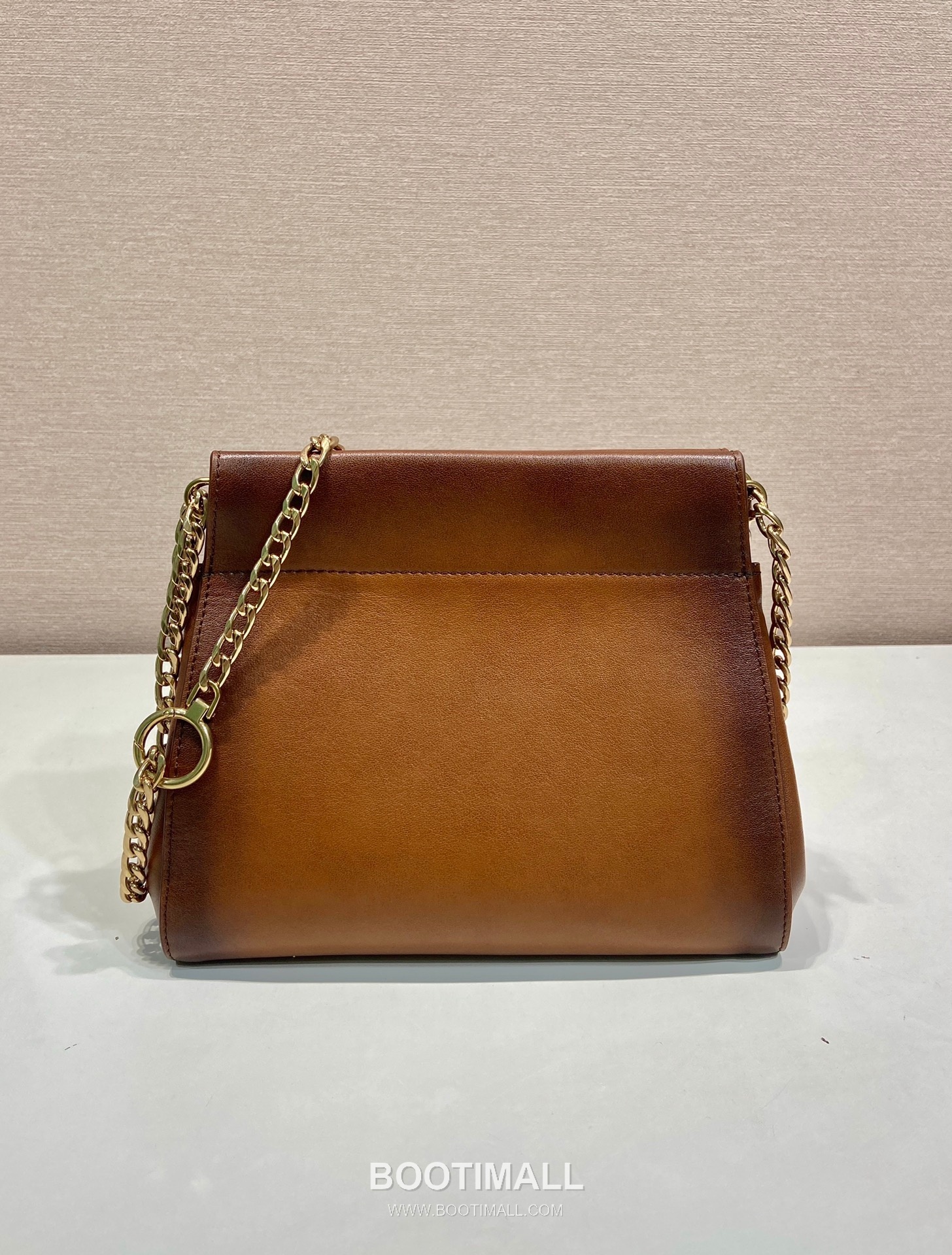 Prada Enchaine Calfskin Shoulder Bag with Chain Handle and Magnetic Flap Detail 프라다 엔쉐네 카프스킨 체인핸들 마그네틱플랩 숄더백 1BC263 22cm 5