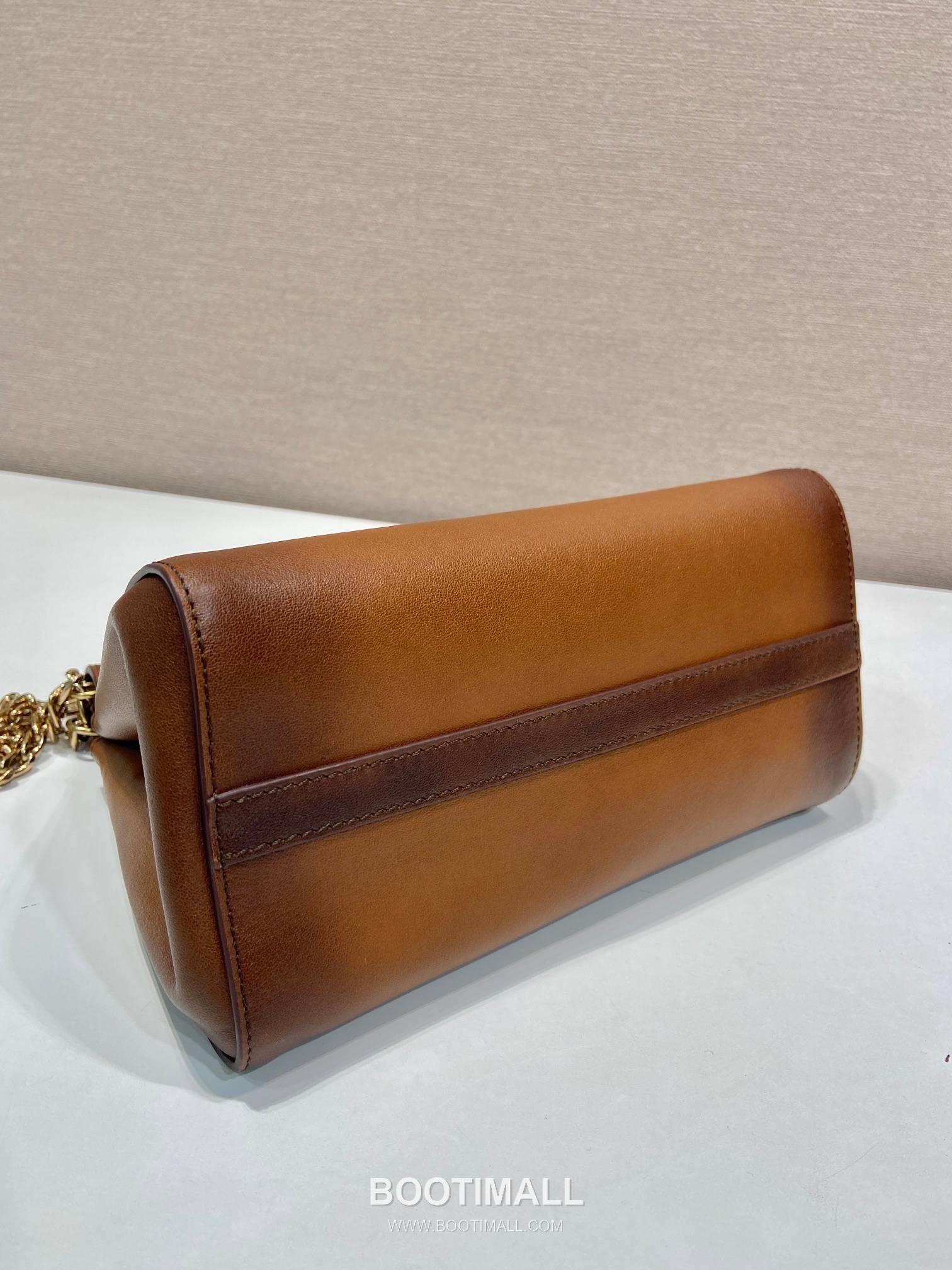 Prada Enchaine Calfskin Shoulder Bag with Chain Handle and Magnetic Flap Detail 프라다 엔쉐네 카프스킨 체인핸들 마그네틱플랩 숄더백 1BC263 22cm 7