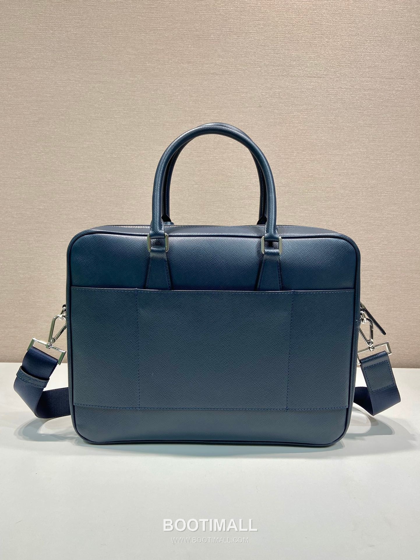 Prada Crossgrain Calfskin Tote Bag with Lambskin Lining and Structured Design 프라다 크로스그레인 카프스킨 램스킨라이닝 구조형 토트백 0891 38cm 6