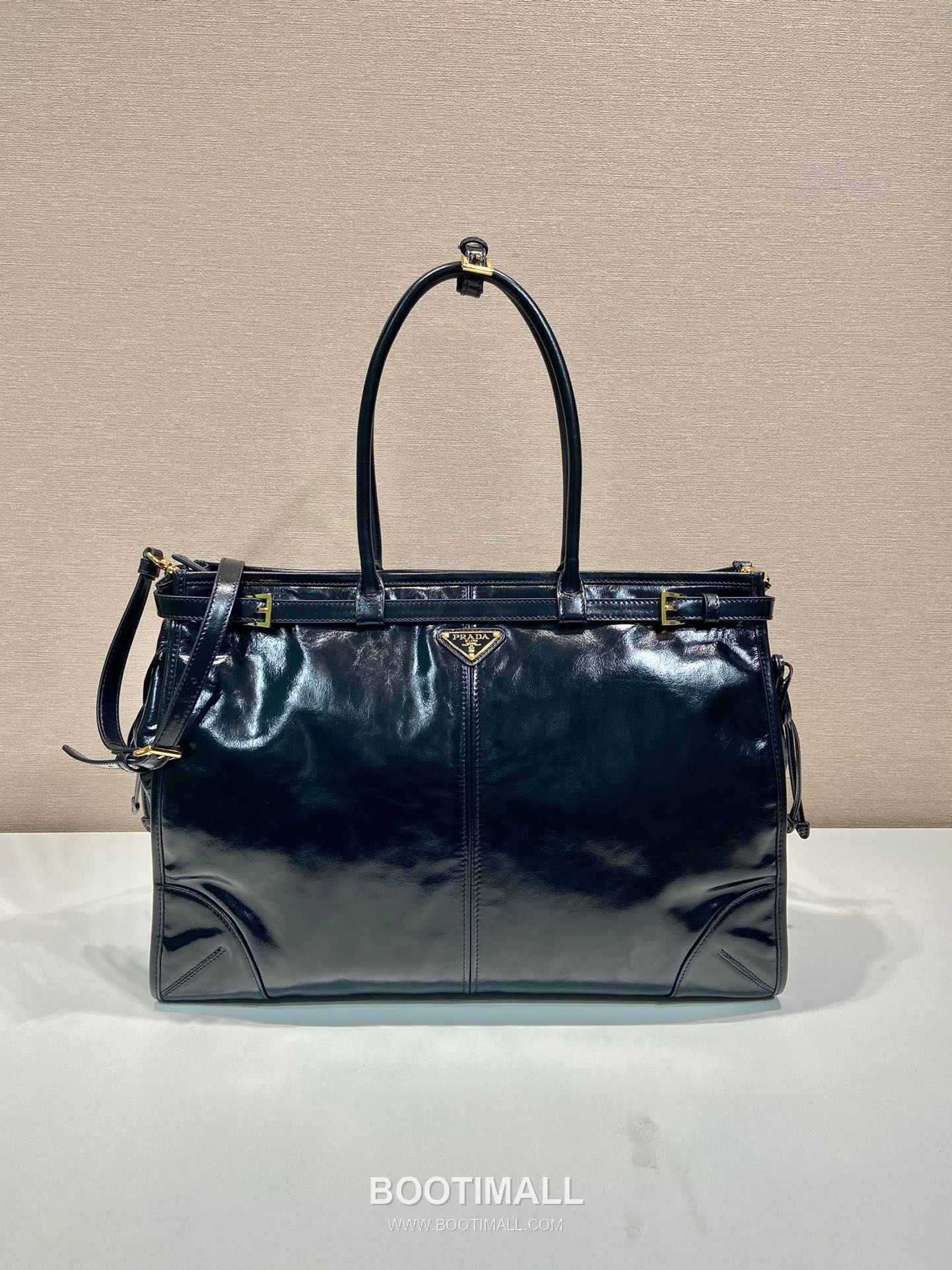 Prada LusSolf Oiled Wax Calfskin Tote Bag with Detachable Strap and Vintage Finish 프라다 루솔프 오일왁스 카프스킨 탈부착스트랩 빈티지 토트백 1BA439 42cm 1