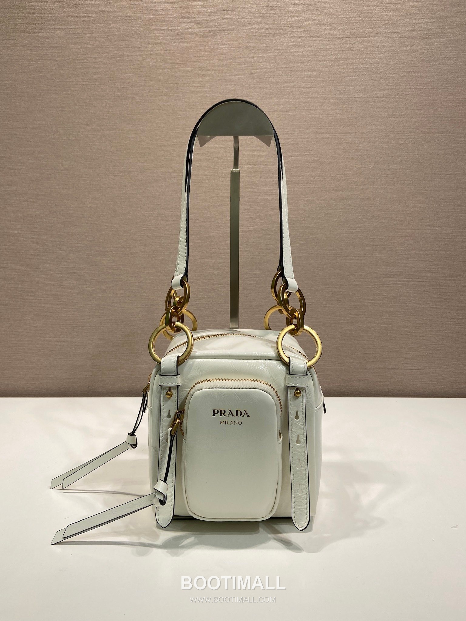 Prada Oiled Wax Calfskin Mini Top Handle Bag with Vintage Metal Hardware and Zip Pocket Detail 프라다 오일왁스 카프스킨 빈티지메탈 지퍼포켓 미니 토트백 1BB137 14cm 1