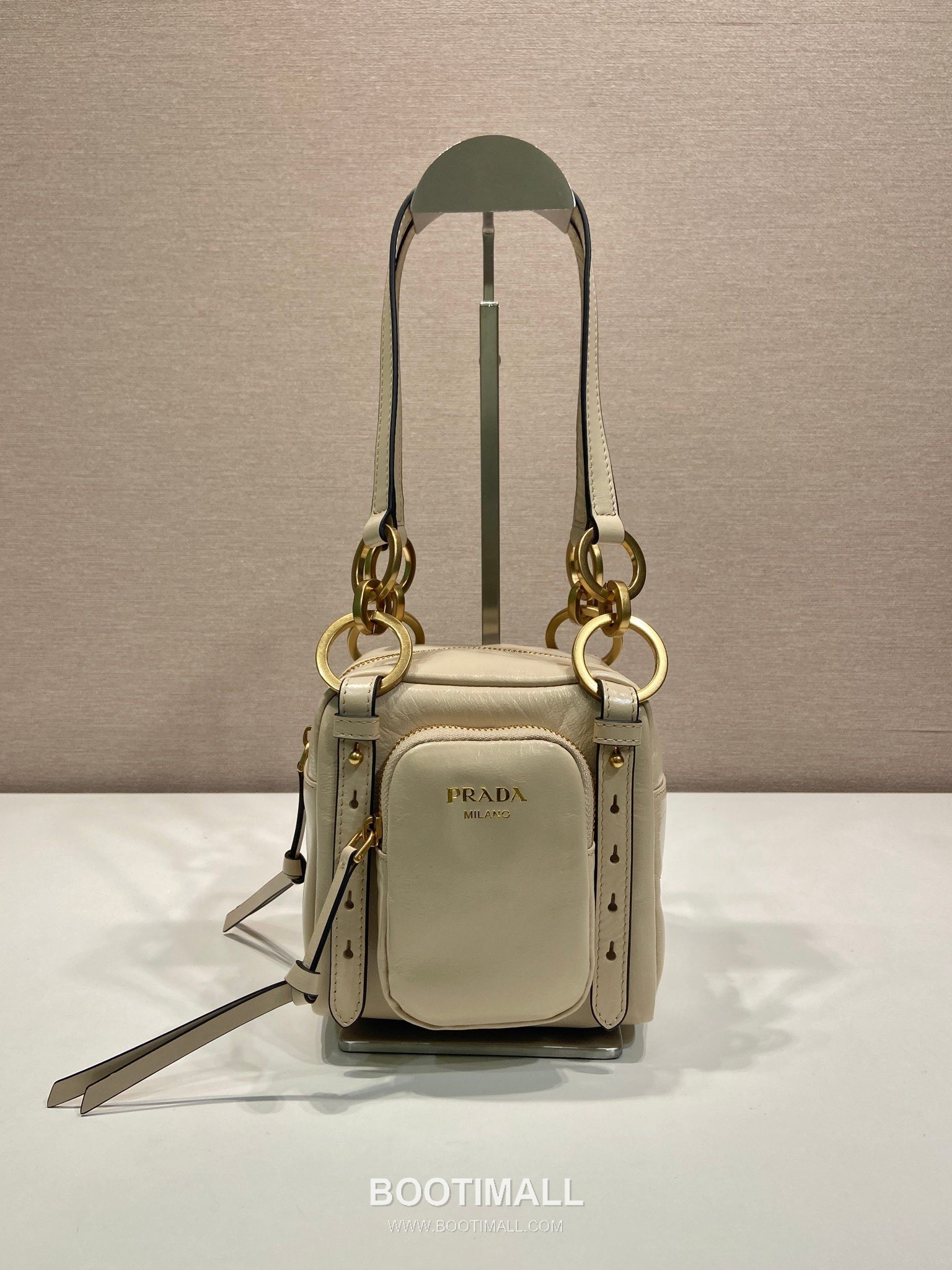 Prada Oiled Wax Calfskin Mini Top Handle Bag with Vintage Metal Hardware and Zip Pocket Detail 프라다 오일왁스 카프스킨 빈티지메탈 지퍼포켓 미니 토트백 1BB137 14cm 1