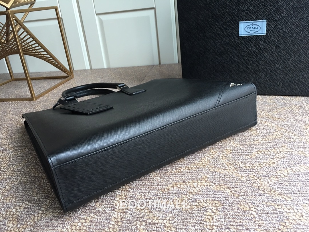 Prada Crossgrain Calfskin Tote Bag with Triangle Logo Detail 프라다 크로스그레인 카프스킨 삼각로고 토트백 1079 34cm 5