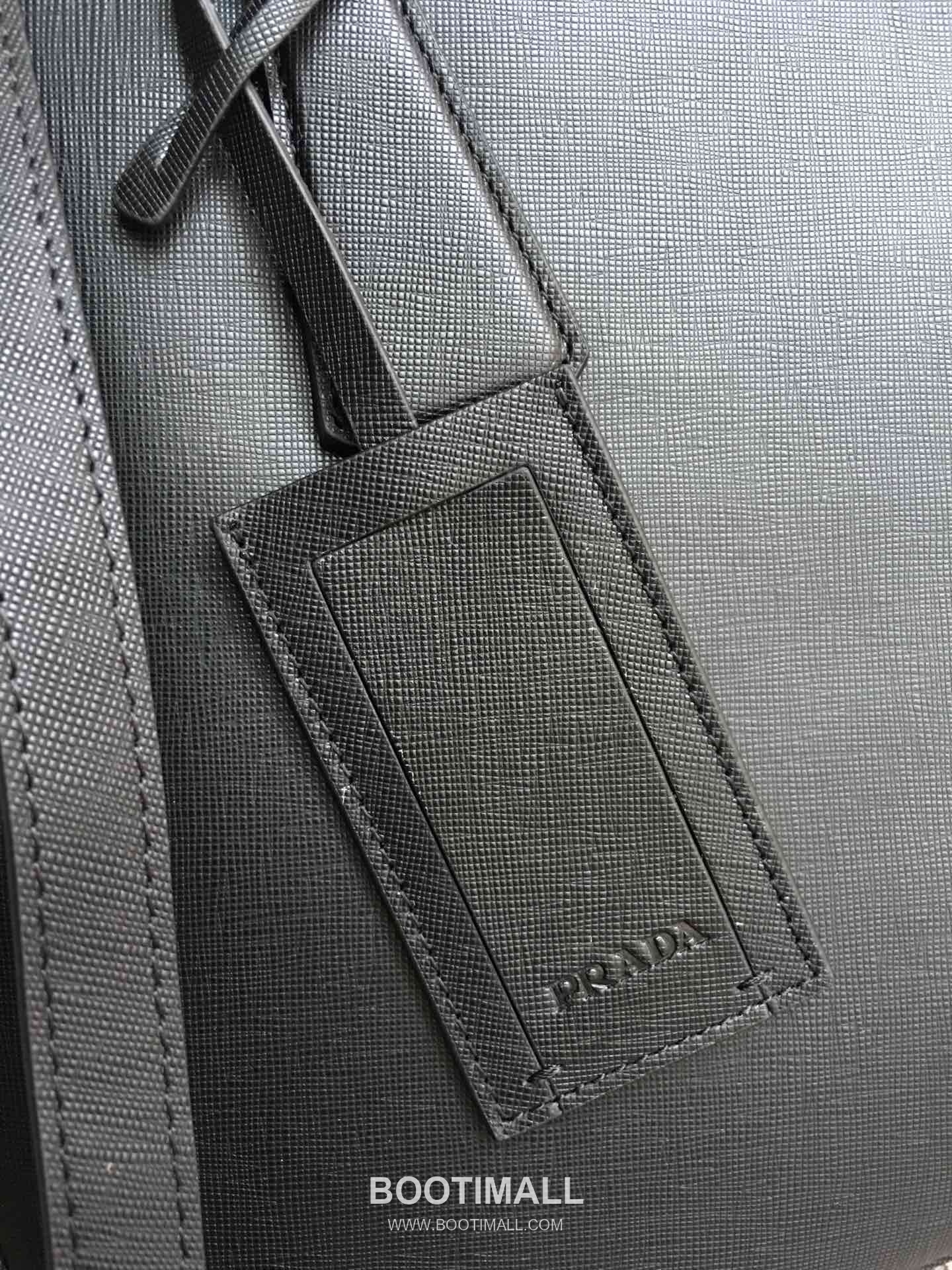 Prada Crossgrain Calfskin Slim Clutch Bag with Triangle Logo Detail 프라다 크로스그레인 카프스킨 슬림 삼각로고 클러치 0368 36.5cm 8