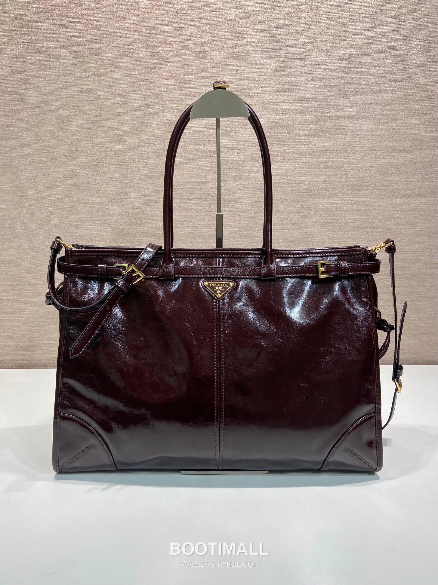 Prada LusSolf Oiled Wax Calfskin Tote Bag with Detachable Strap and Vintage Finish 프라다 루솔프 오일왁스 카프스킨 탈부착스트랩 빈티지 토트백 1BA439 42cm 1