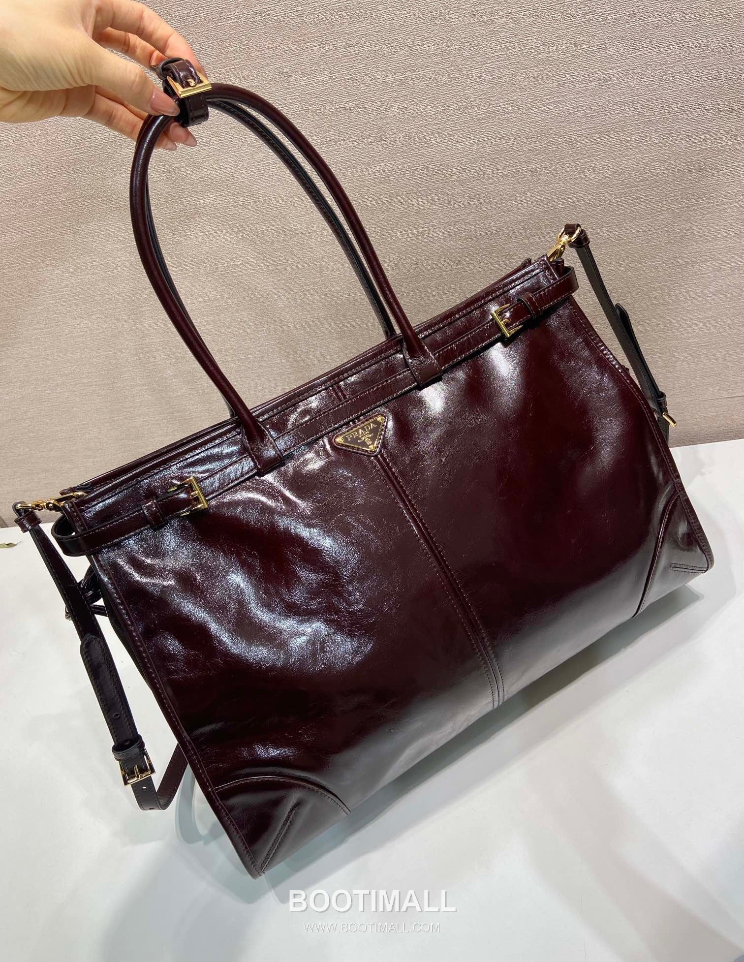 Prada LusSolf Oiled Wax Calfskin Tote Bag with Detachable Strap and Vintage Finish 프라다 루솔프 오일왁스 카프스킨 탈부착스트랩 빈티지 토트백 1BA439 42cm 3
