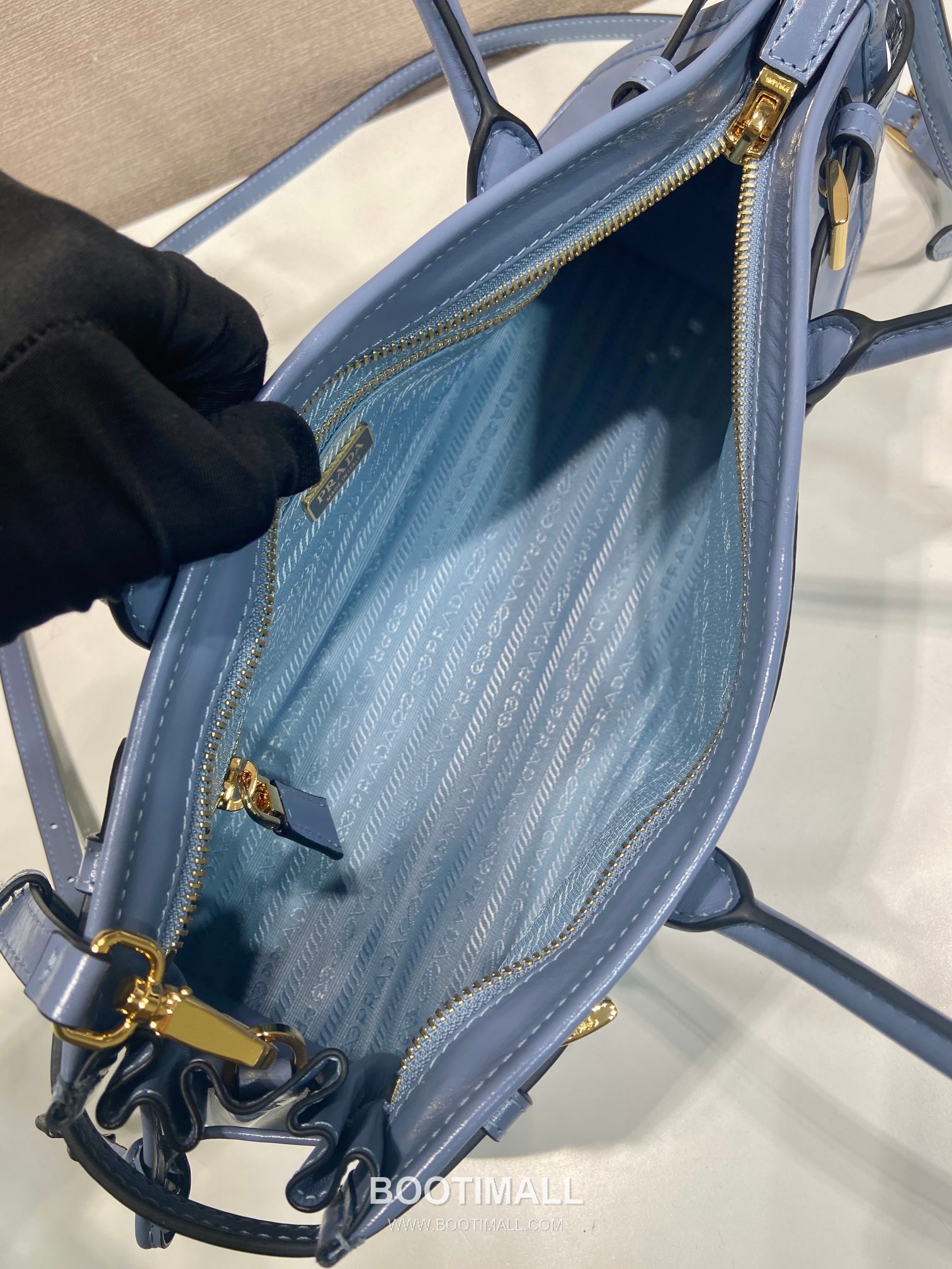 Prada LusSolf Oiled Wax Calfskin Tote Bag with Detachable Strap and Vintage Finish 프라다 루솔프 오일왁스 카프스킨 탈부착스트랩 빈티지 토트백 1BA426 32cm 8