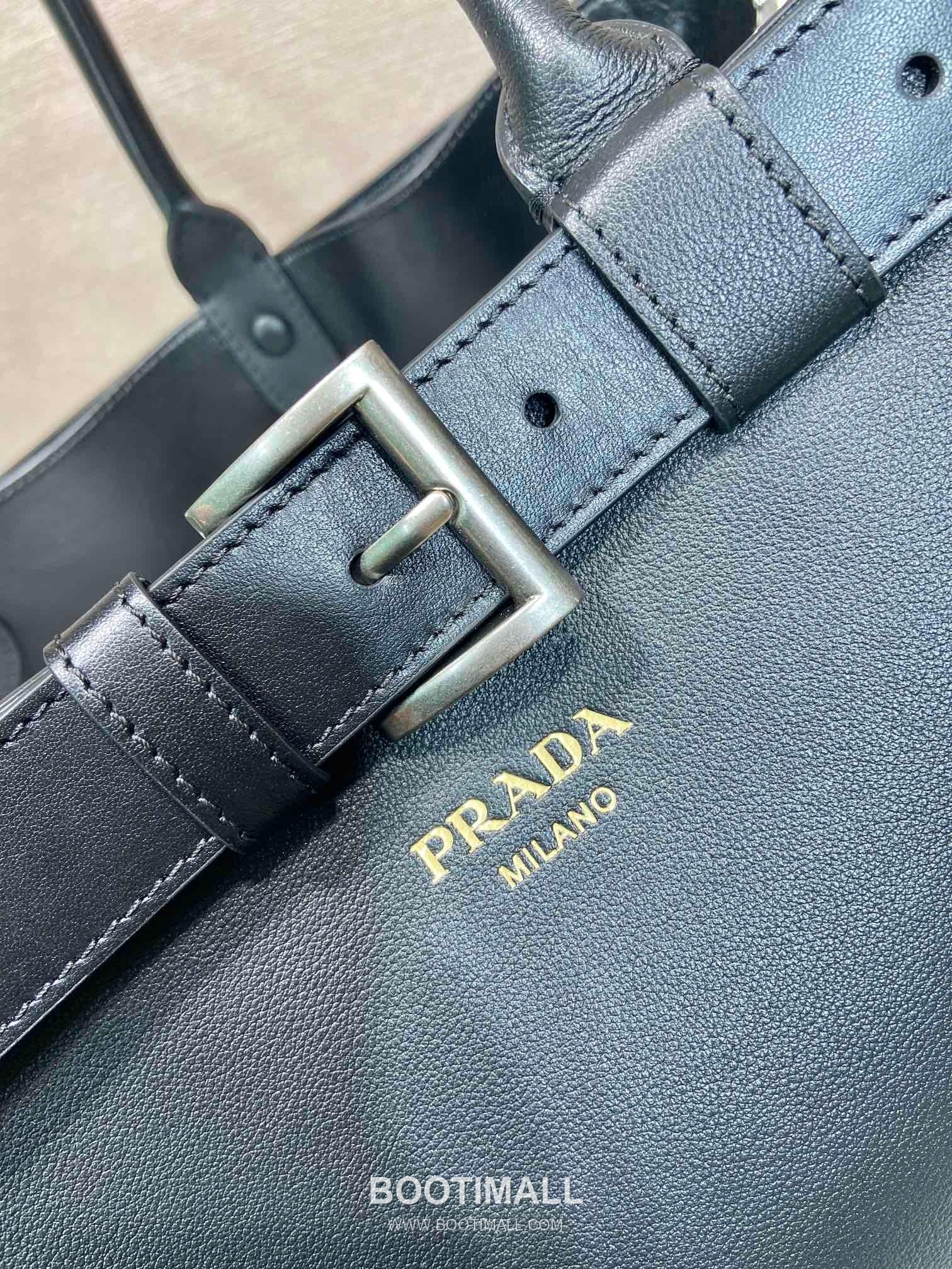 Prada Calfskin Tote Bag with Belt Buckle Detail and Detachable Strap 프라다 카프스킨 벨트버클 디테일 탈부착스트랩 토트백 1BG126 48cm 7