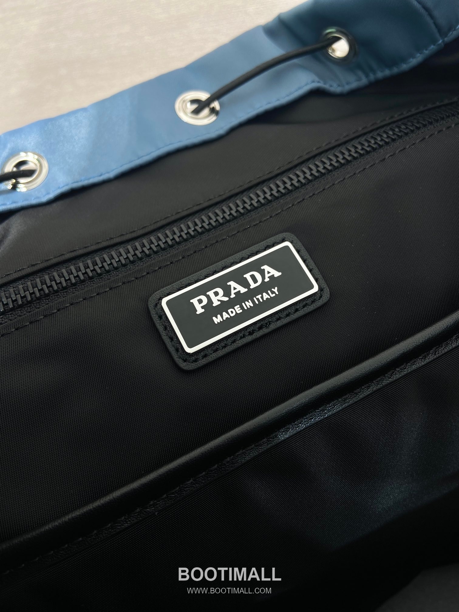 Prada Re-Nylon Explore Backpack with Flap Buckle and Multi Pocket Detail 프라다 리나일론 플랩버클 멀티포켓 백팩 2VZ118 39cm 9
