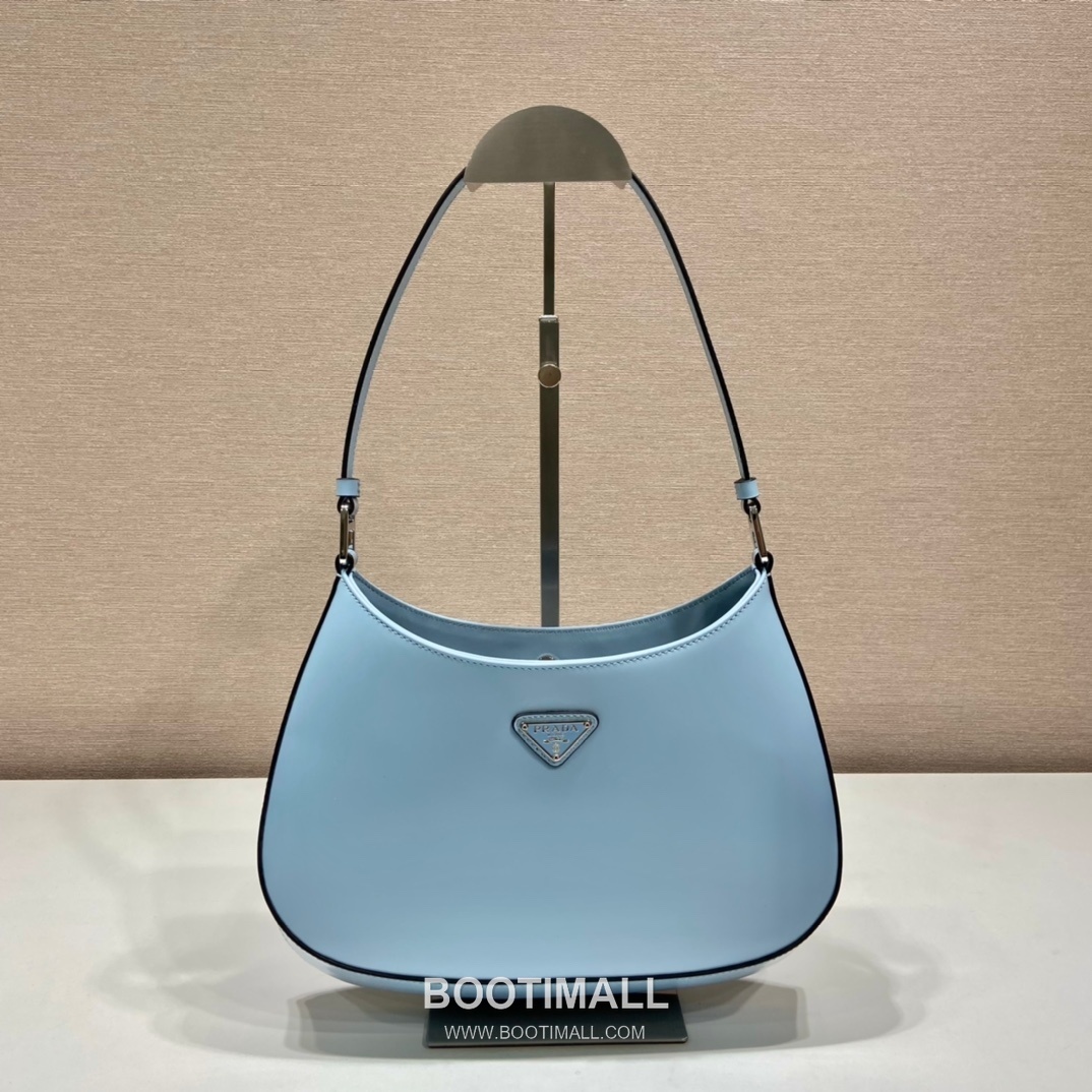 Prada Smooth Calfskin Shoulder Bag with Vintage Curved Shape and Zip Detail 프라다 스무스 카프스킨 빈티지커브 지퍼 숄더백 1BC499 26.5cm 1