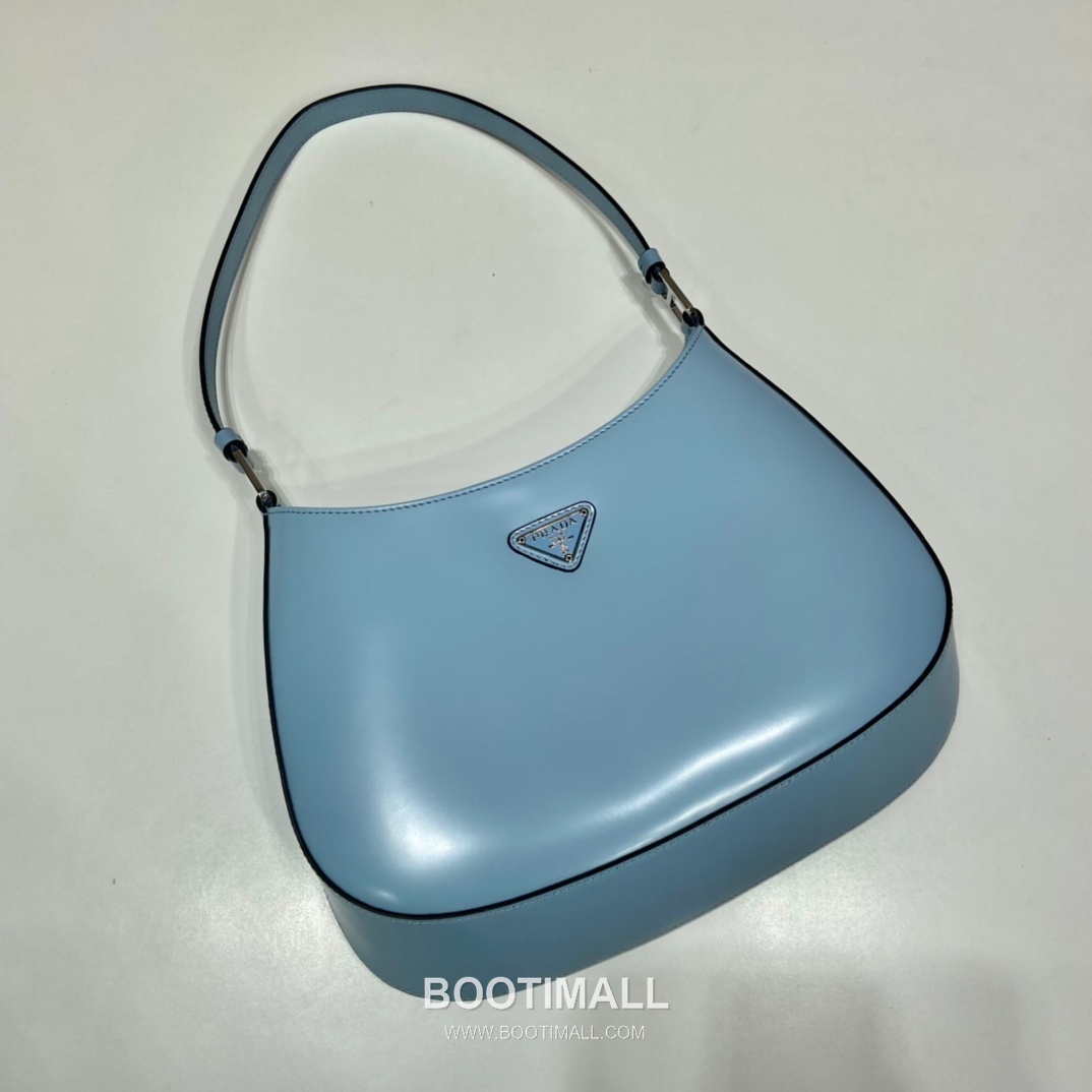 Prada Smooth Calfskin Shoulder Bag with Vintage Curved Shape and Zip Detail 프라다 스무스 카프스킨 빈티지커브 지퍼 숄더백 1BC499 26.5cm 3