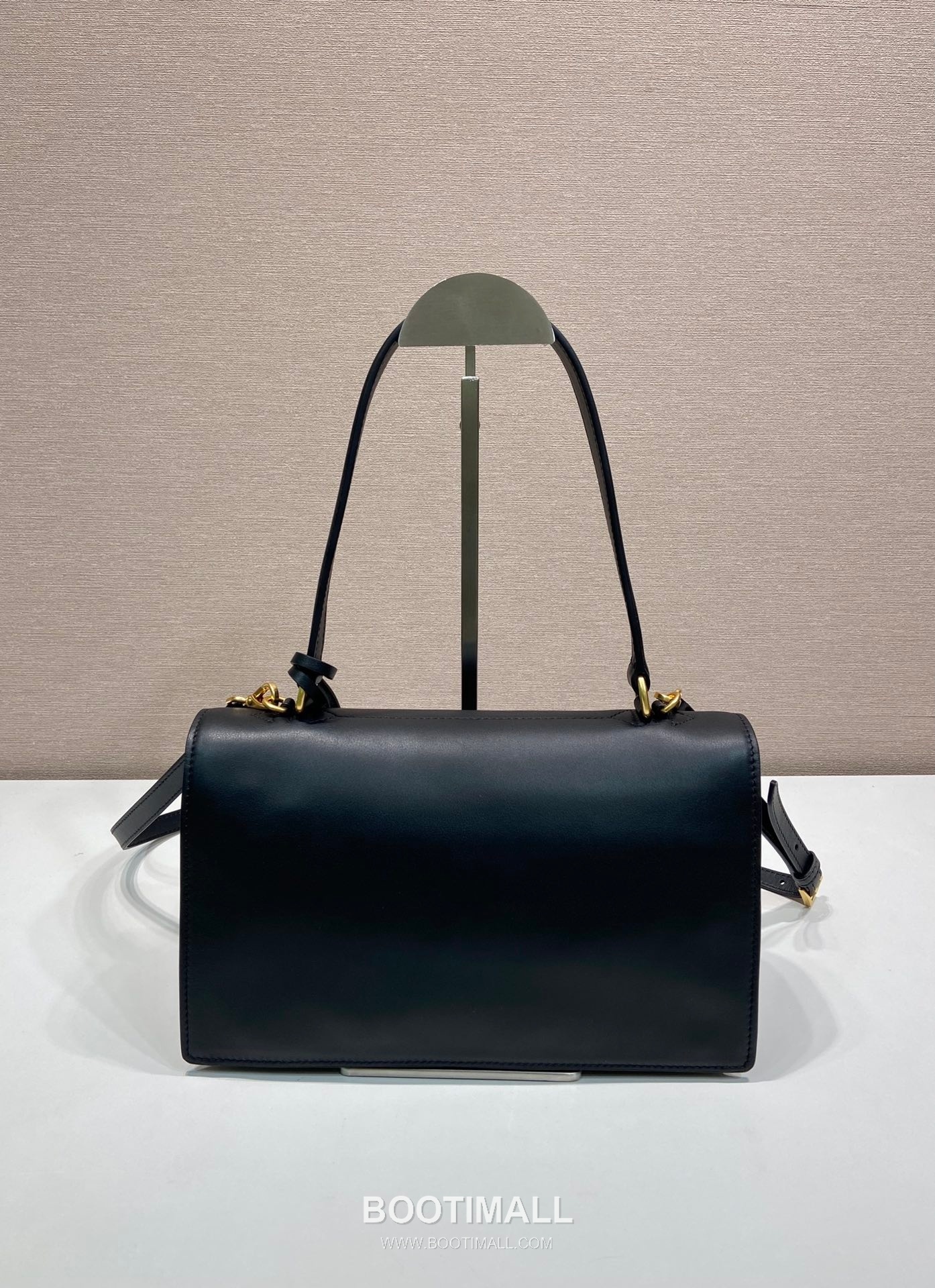 Prada Soft Sound Calfskin Tote Bag with Dual Compartment and Detachable Strap Detail 프라다 소프트사운드 카프스킨 더블컴파트먼트 탈부착스트랩 토트백 1BN023 28cm 4