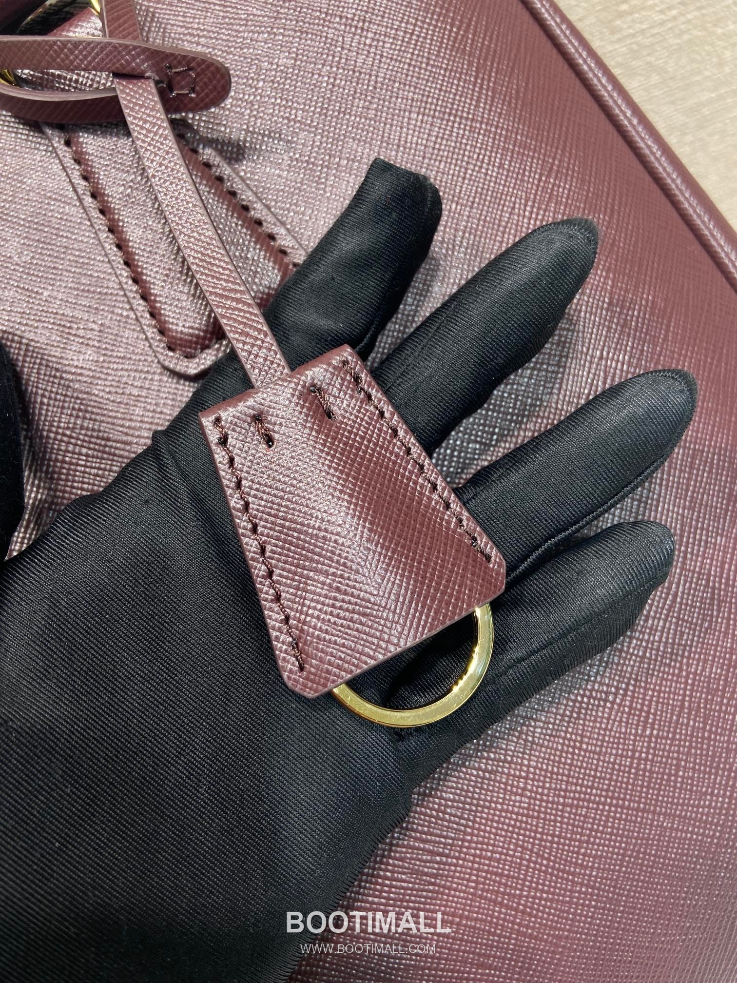 Prada Galleria Crossgrain Calfskin Tote Bag with Multi Pocket and Detachable Strap Detail 프라다 갤러리아 크로스그레인 카프스킨 멀티포켓 탈부착스트랩 토트백 1BA274 33cm 7