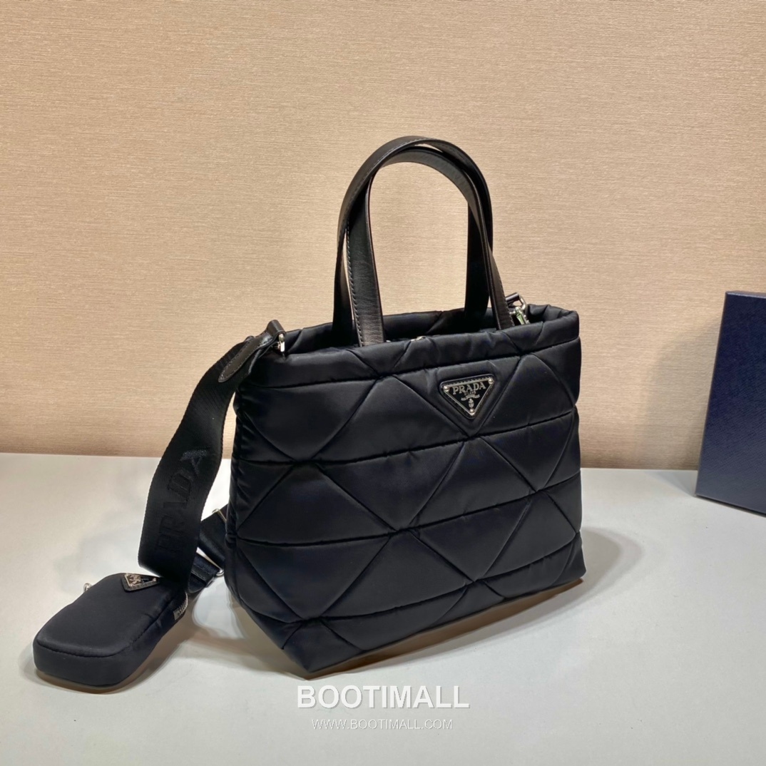 Prada System Calfskin Tote Bag with Triangle Stitching and Detachable Pouch Strap Detail 프라다 시스템 카프스킨 삼각스티치 파우치스트랩 토트백 1BG380 25cm 4