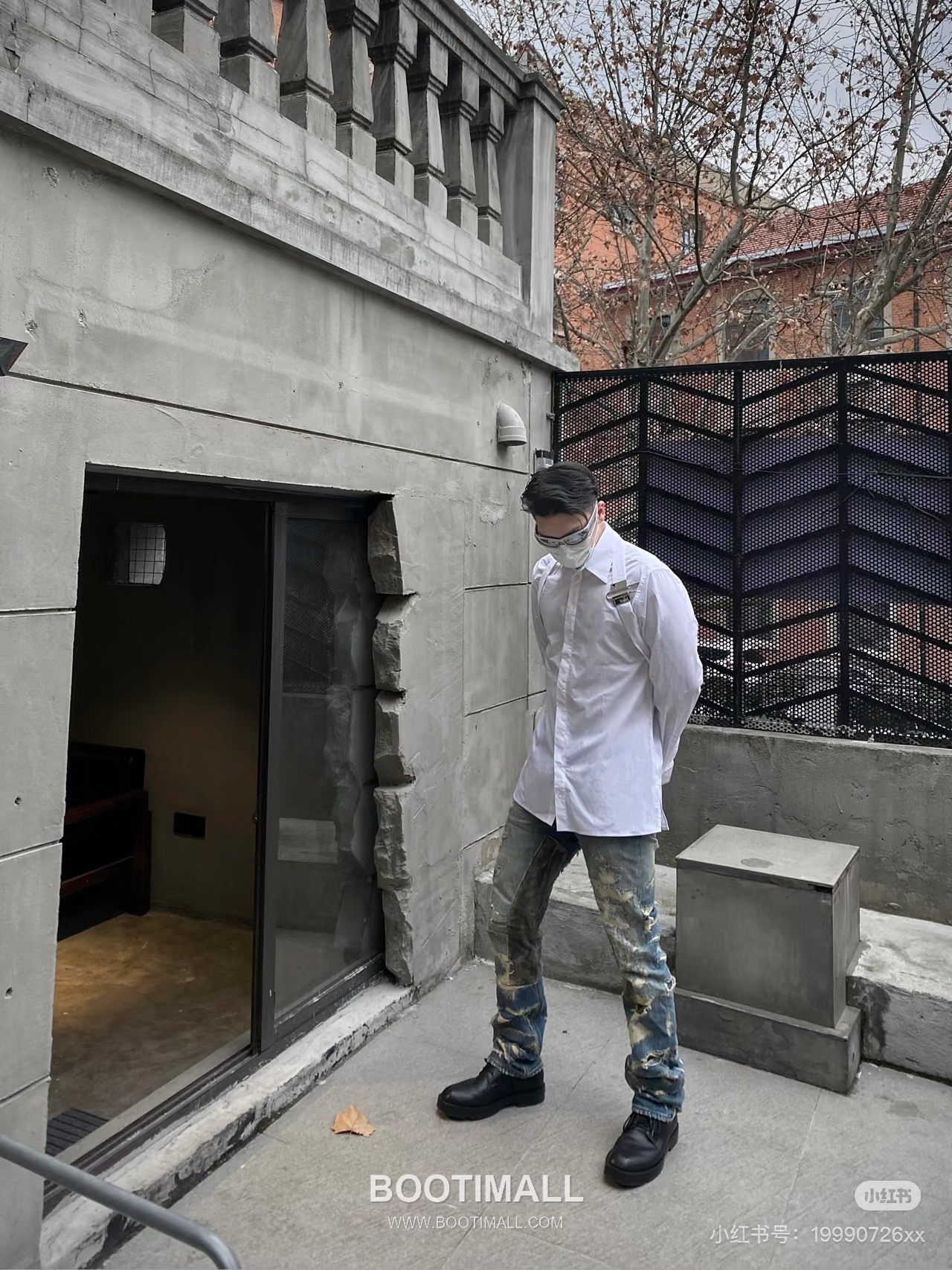 Givenchy 2026 S/S Cotton Poplin Long Sleeve Shirt with Metal Lock Detail 기븐치 2026SS 코튼 포플린 블랙 셔츠 메탈 락 디테일 2