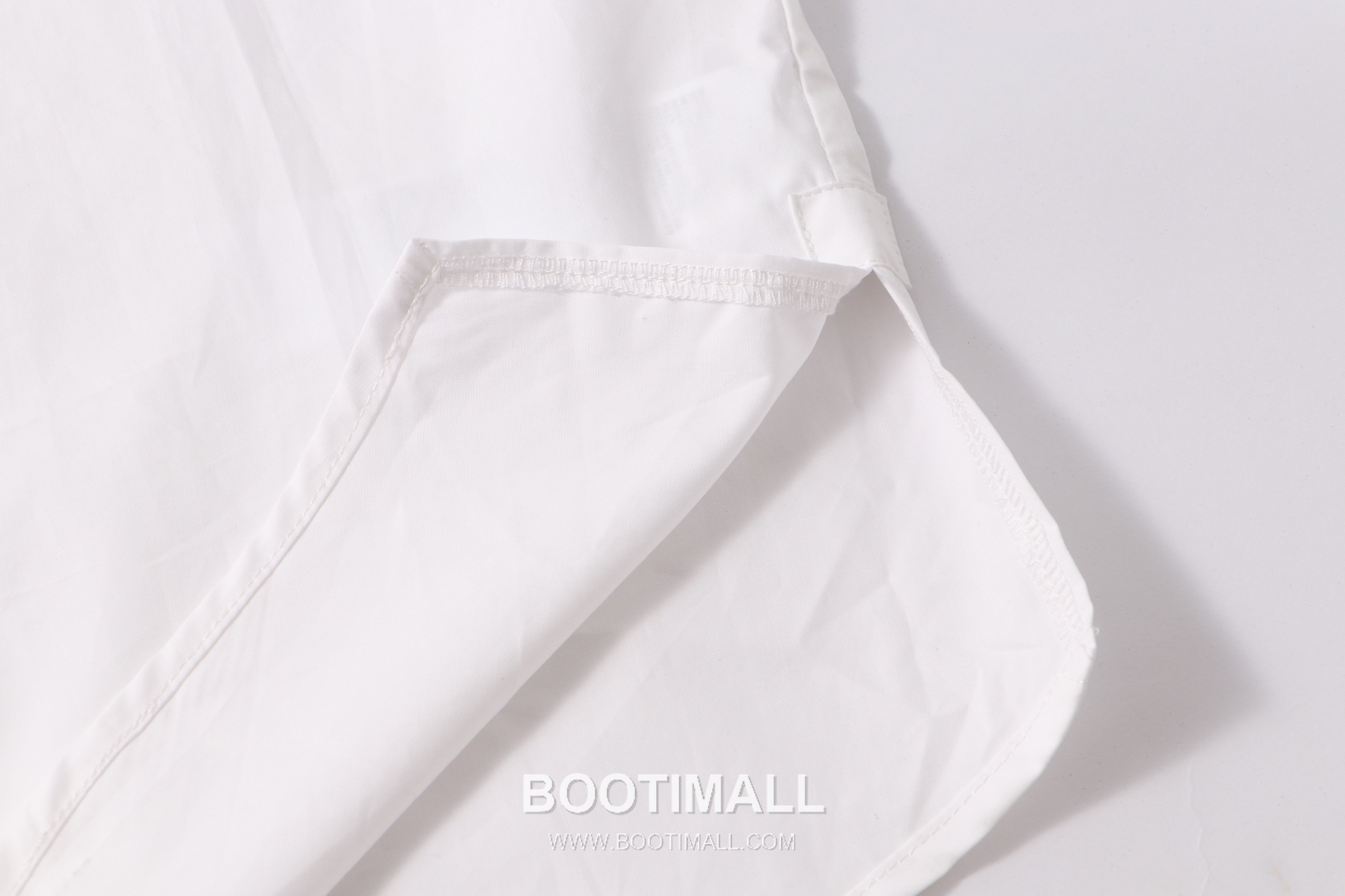 Givenchy 2026 S/S Cotton Poplin Long Sleeve Shirt with Metal Lock Detail 기븐치 2026SS 코튼 포플린 블랙 셔츠 메탈 락 디테일 10