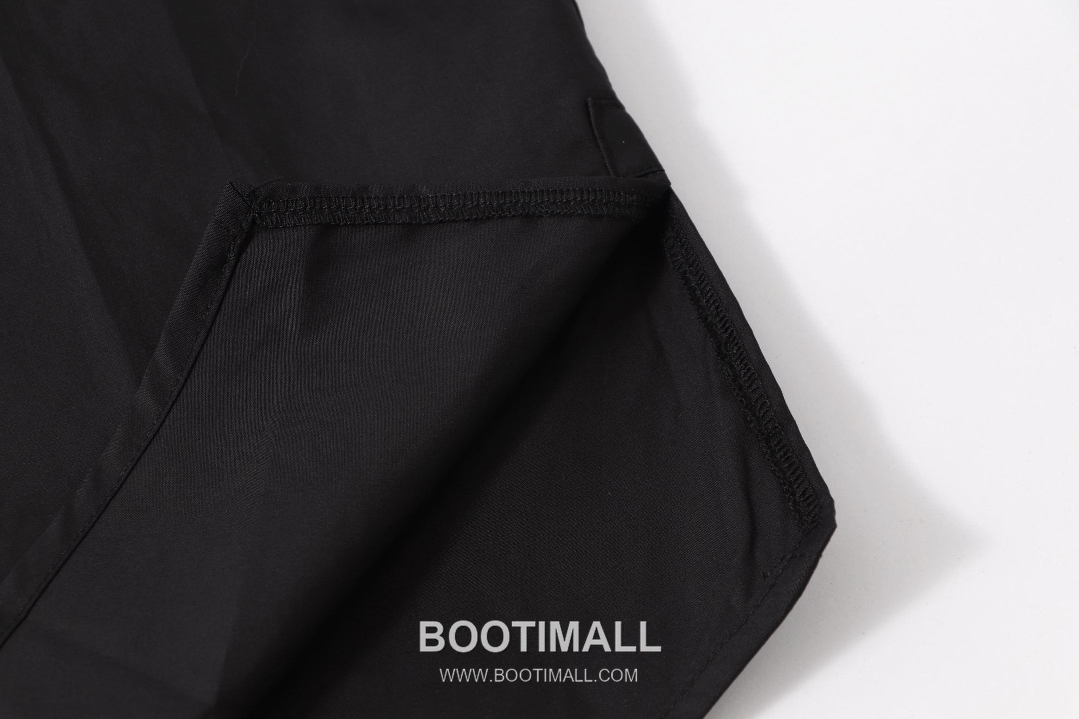 Givenchy 2026 S/S Cotton Poplin Long Sleeve Shirt with Metal Lock Detail 기븐치 2026SS 코튼 포플린 블랙 셔츠 메탈 락 디테일 7