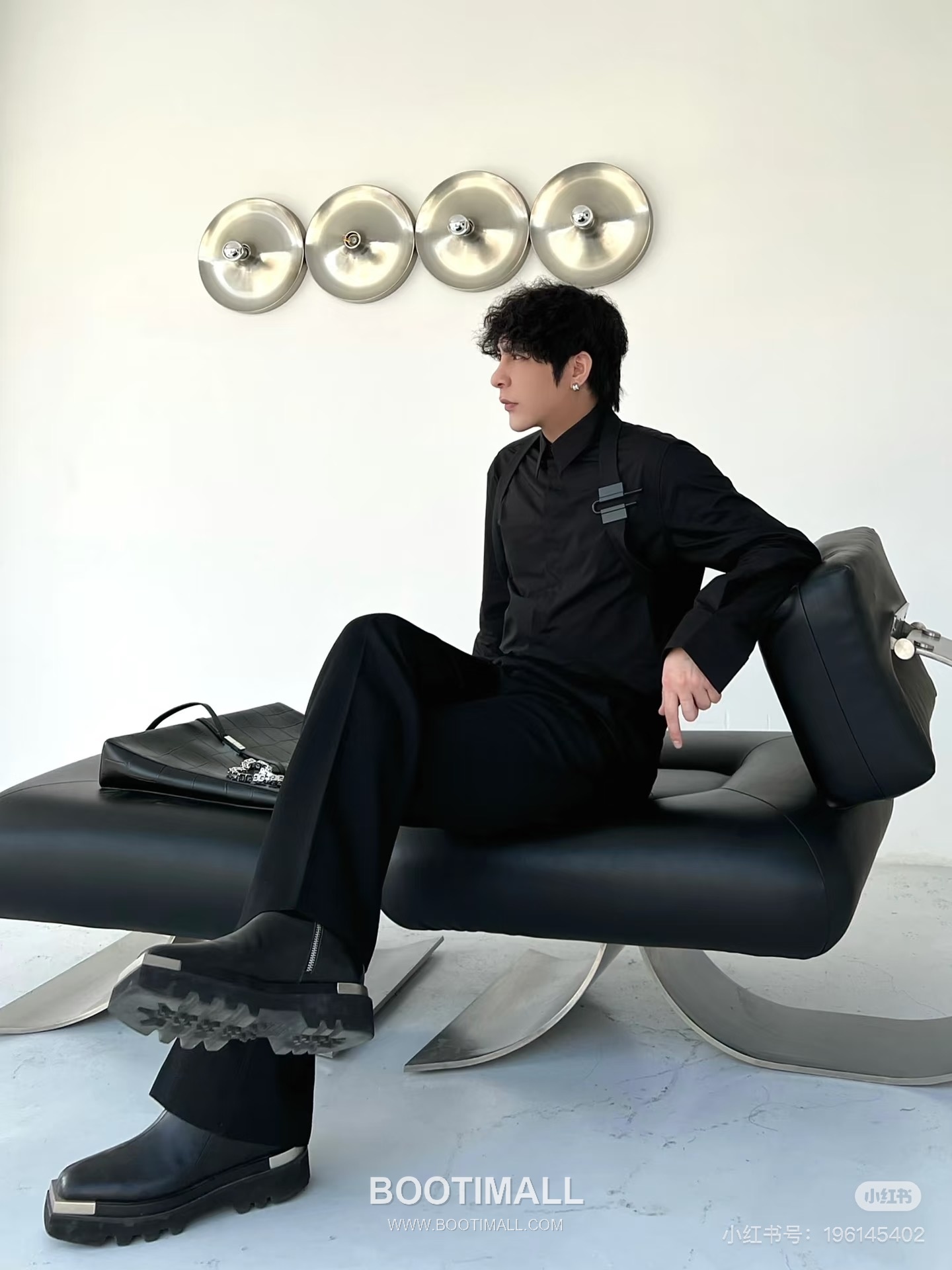 Dior 2024 S/S Cotton Long Sleeve Shirt with Embroidered Logo 디올 2024SS 코튼 화이트 셔츠 자수 로고 디테일 2