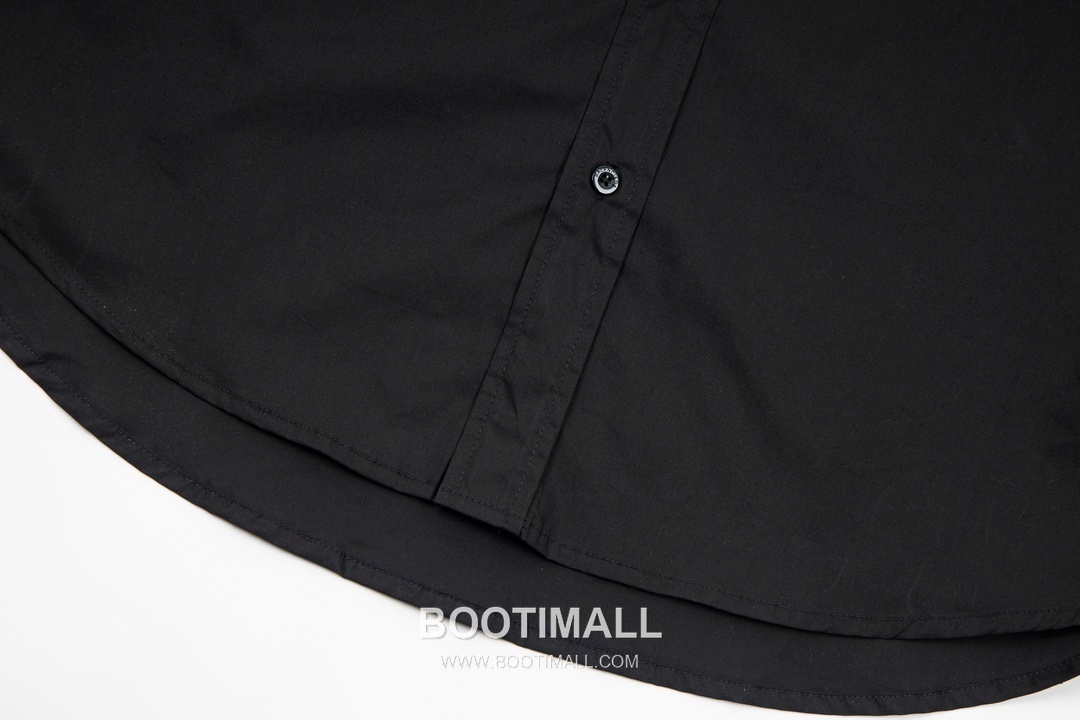 Balenciaga 2023 S/S Cotton Poplin Long Sleeve Shirt with Back Logo Print 발렌시아가 2023SS 코튼 포플린 블랙 셔츠 백 로고 프린트 17