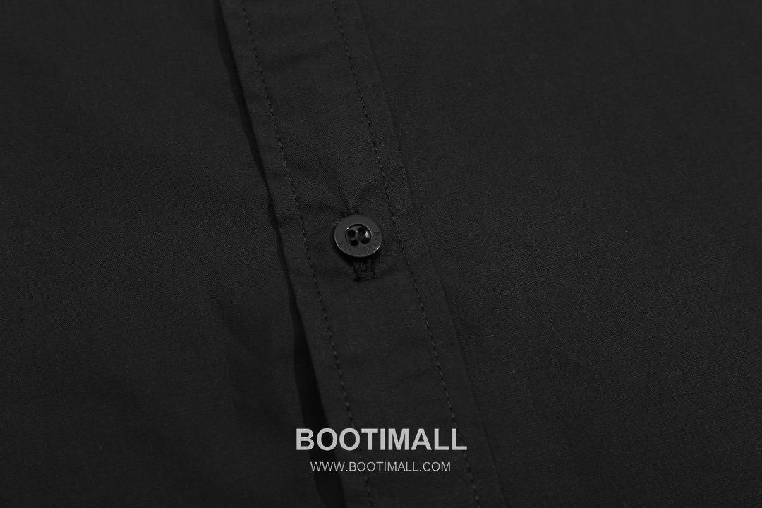 Balenciaga 2025 S/S Cotton Knit Panel Long Sleeve Shirt with Patchwork Detail 발렌시아가 2025SS 코튼 니트 패널 네이비 셔츠 패치워크 디테일 14