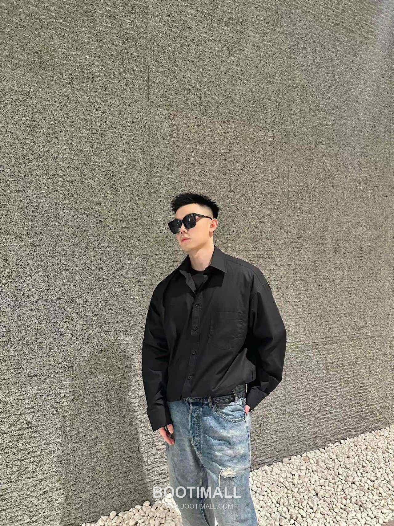 Balenciaga 2024 S/S Cotton Long Sleeve Shirt Jacket with Rhinestone Logo 발렌시아가 2024SS 코튼 블랙 셔츠 재킷 라인스톤 로고 4