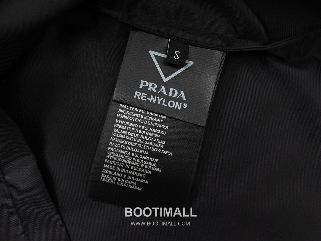 Prada 2024 S/S Nylon Long Sleeve Shirt Jacket with Triangle Logo 프라다 2024SS 나일론 블랙 셔츠 재킷 삼각 로고 15